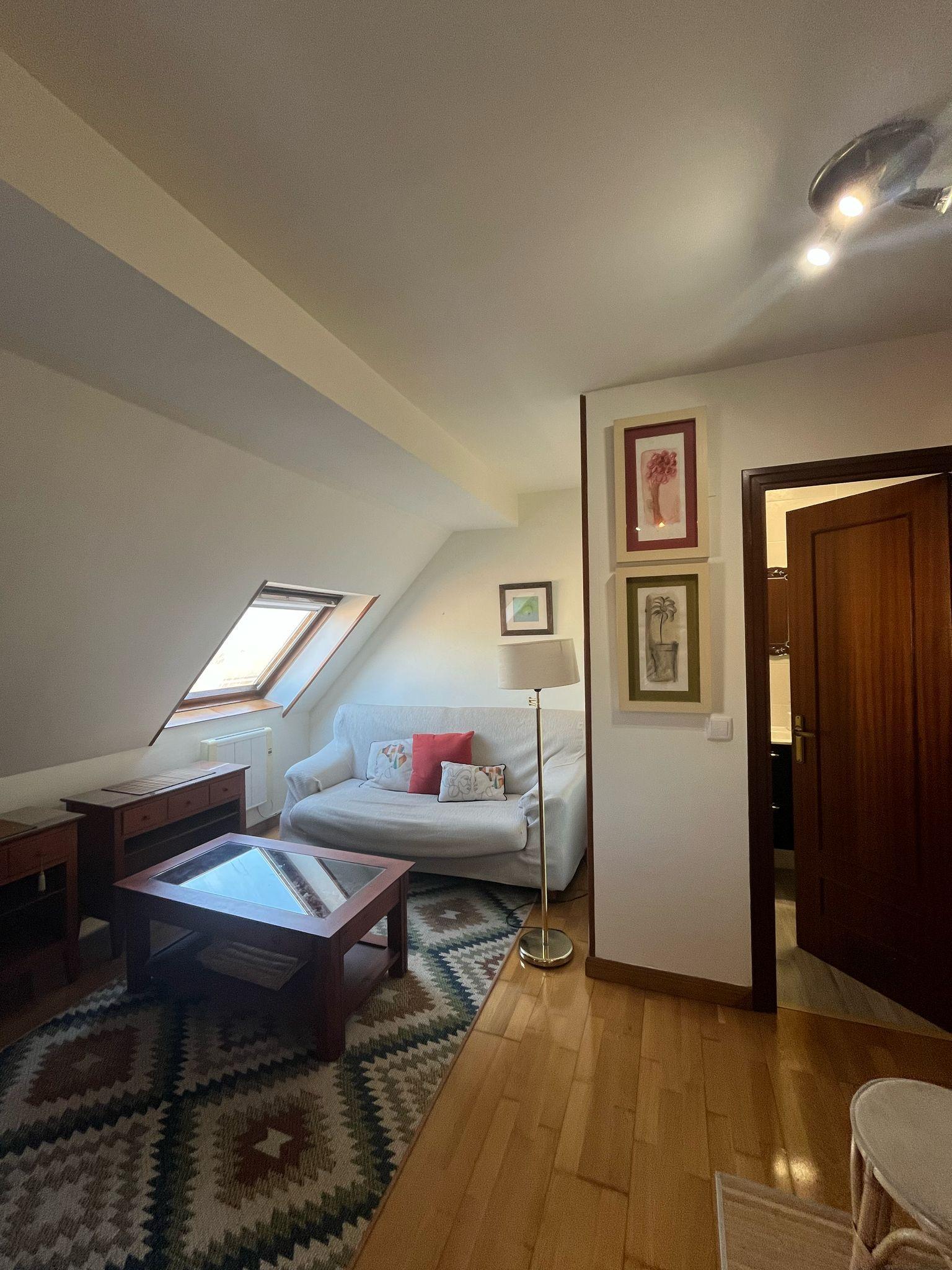 For sale of apartment in Oviedo