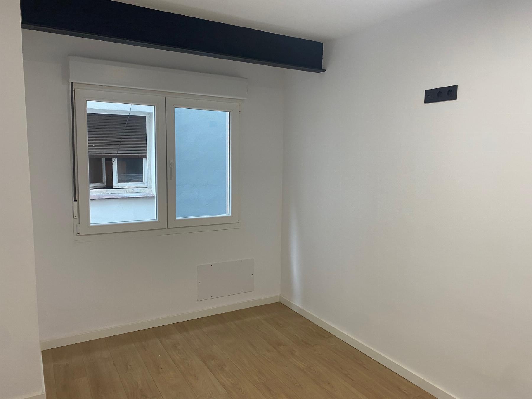 For sale of flat in Gijón