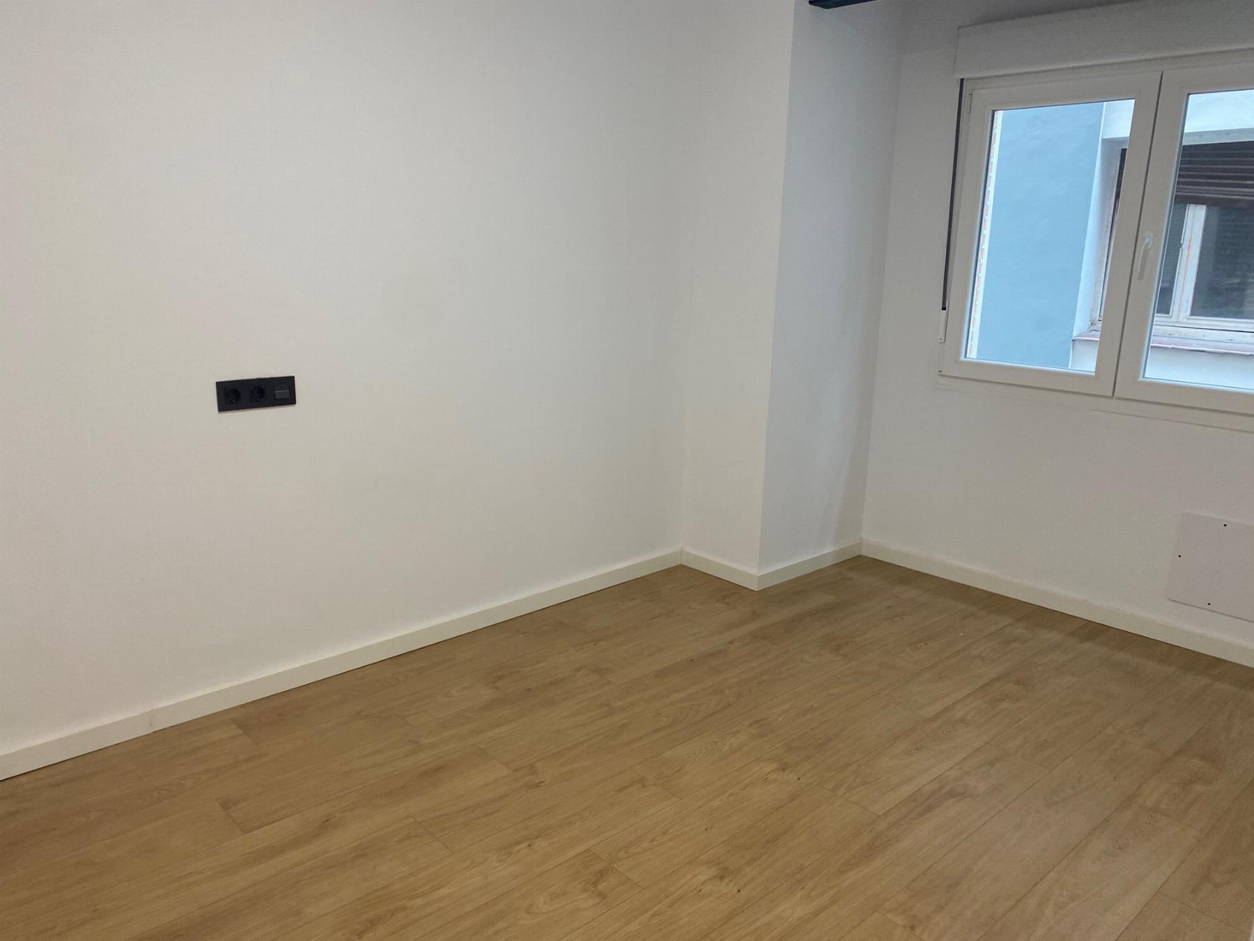 For sale of flat in Gijón