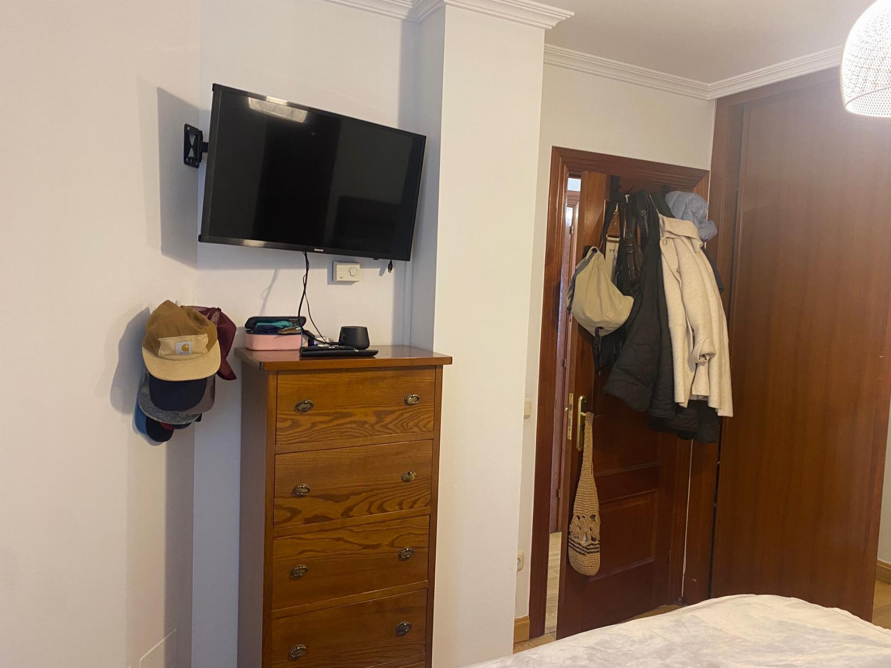 For sale of flat in Gijón