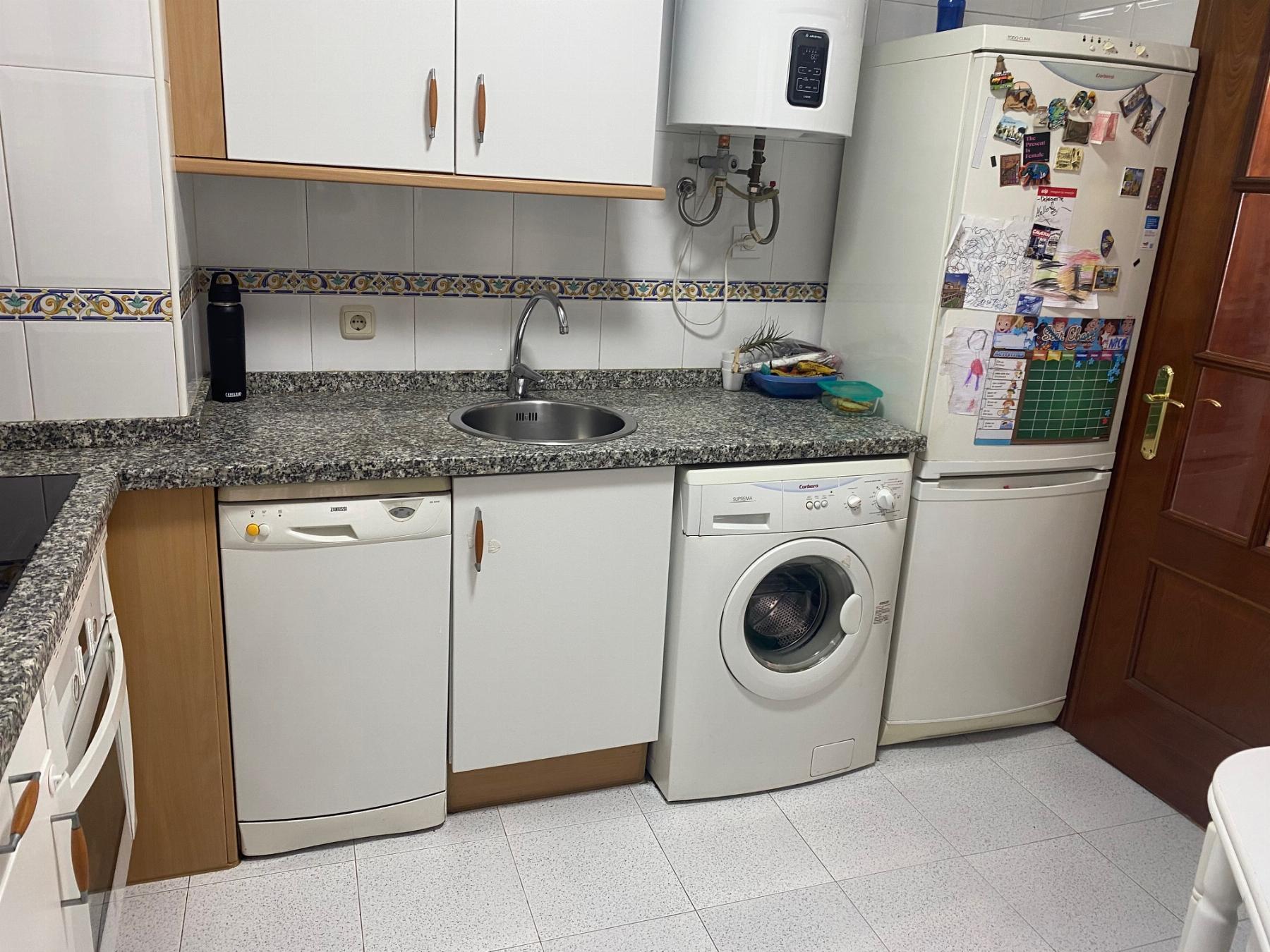 For sale of flat in Gijón