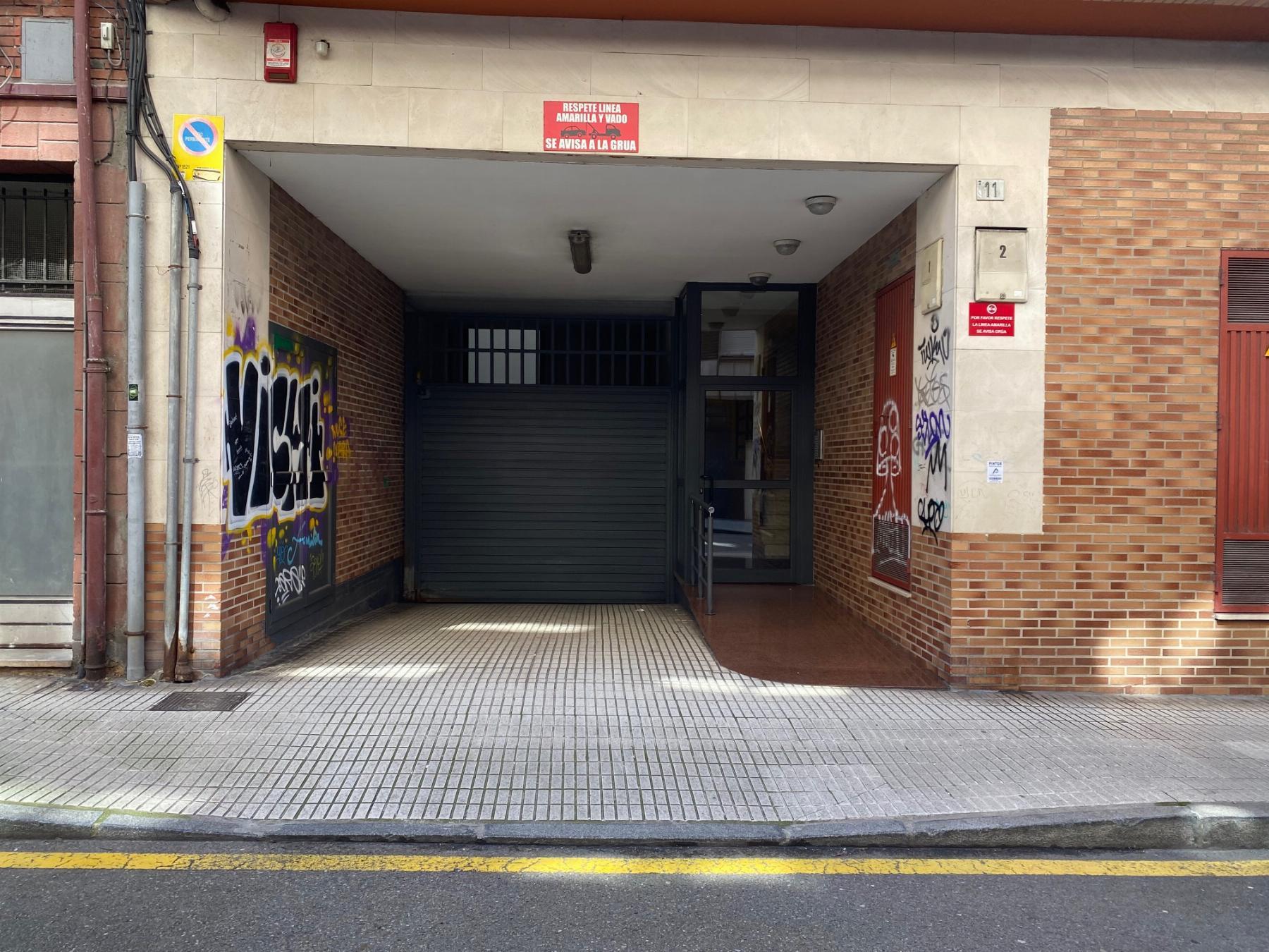 For sale of flat in Gijón