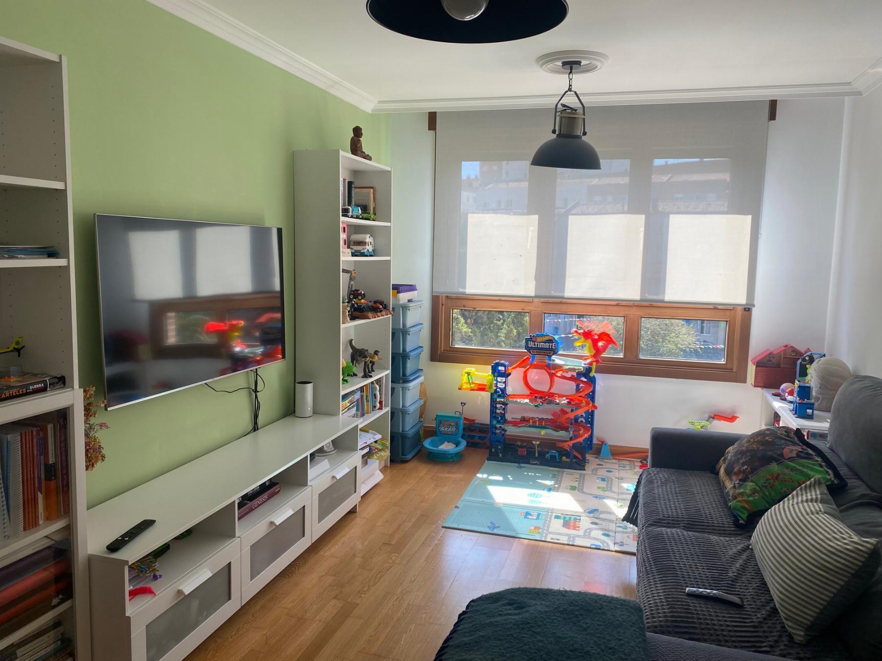 For sale of flat in Gijón