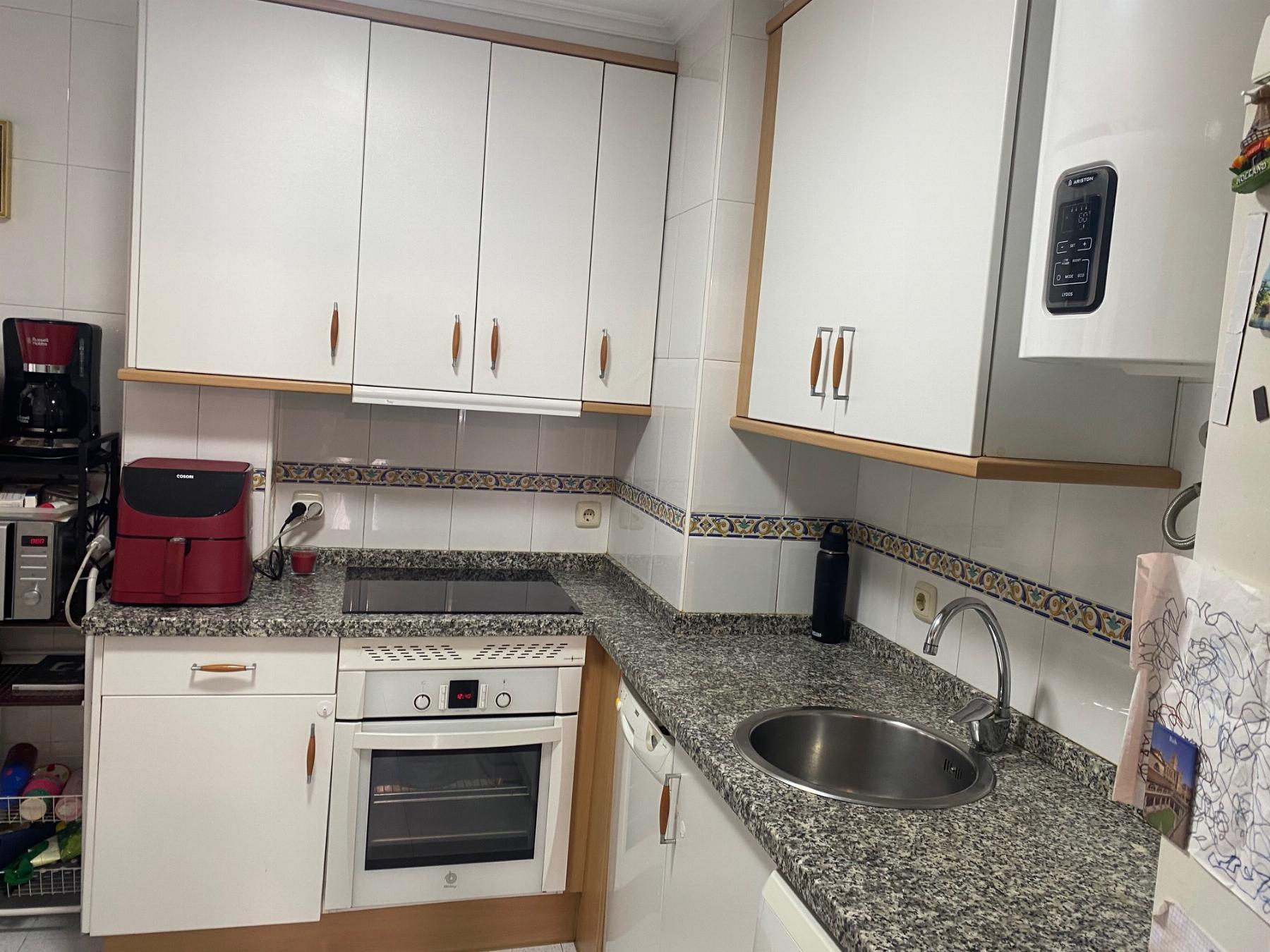 For sale of flat in Gijón
