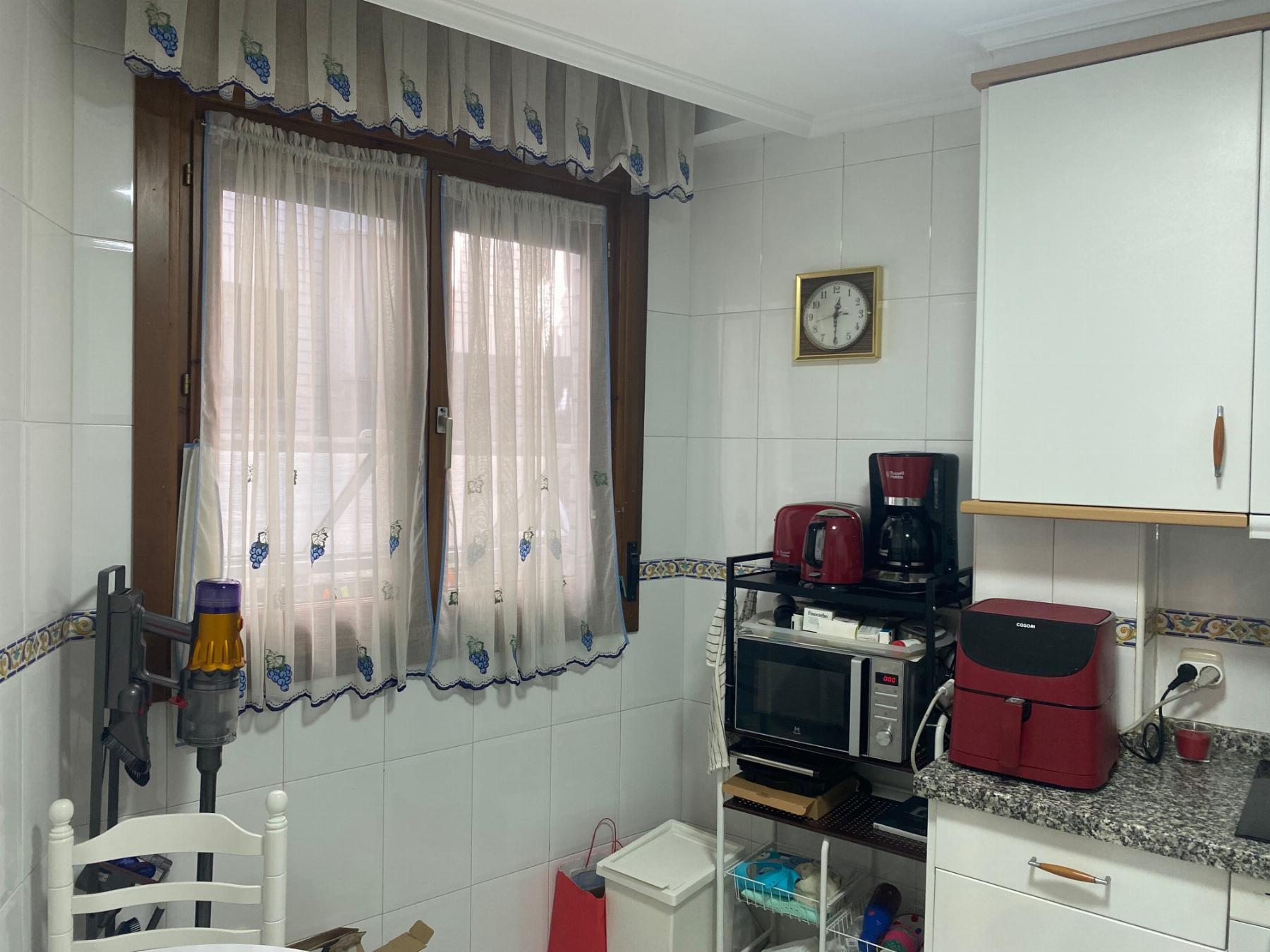 For sale of flat in Gijón