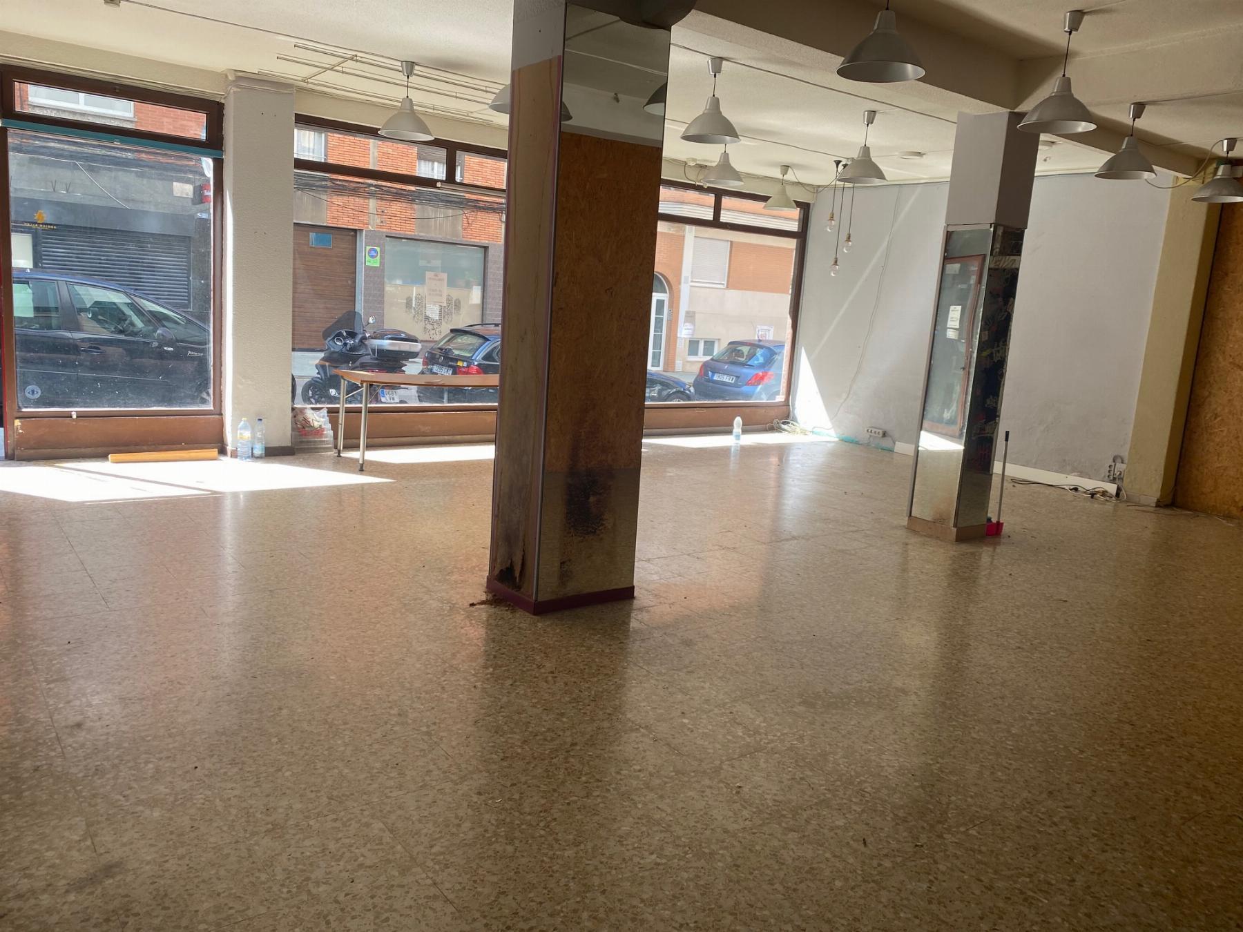 For rent of commercial in Gijón