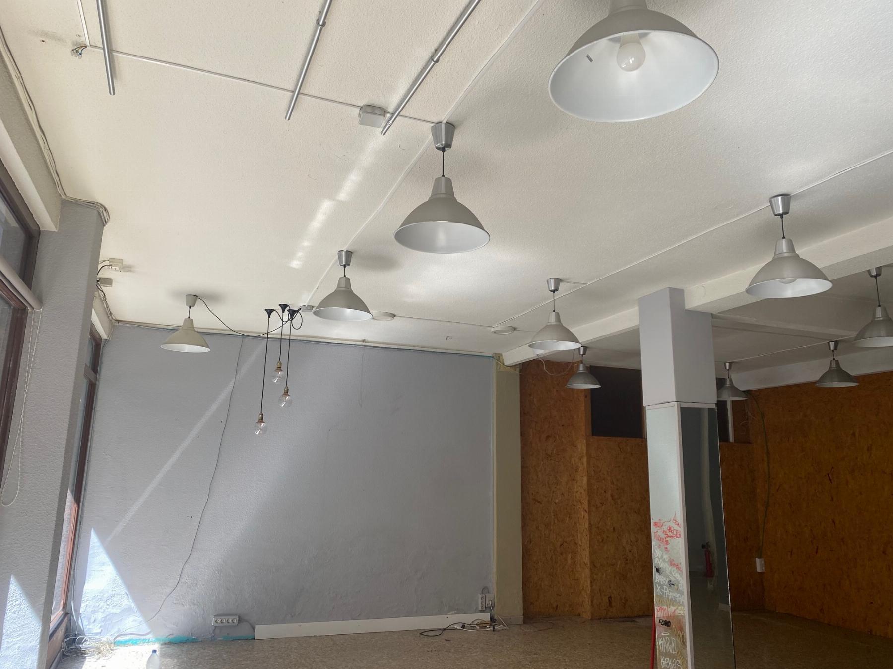 For rent of commercial in Gijón