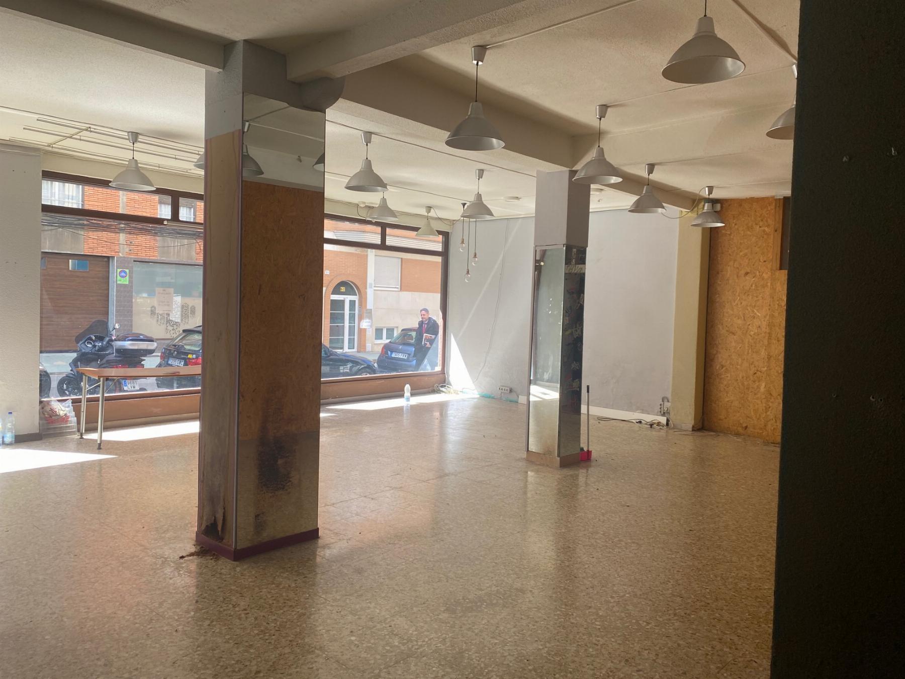 For rent of commercial in Gijón