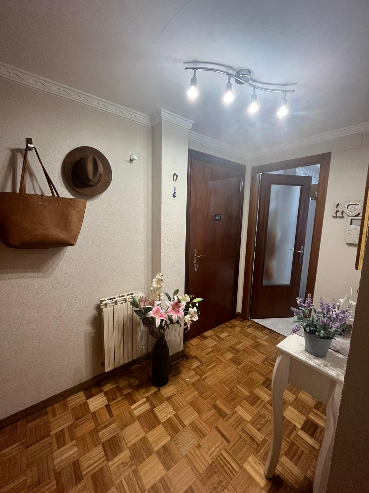 For sale of flat in Gijón