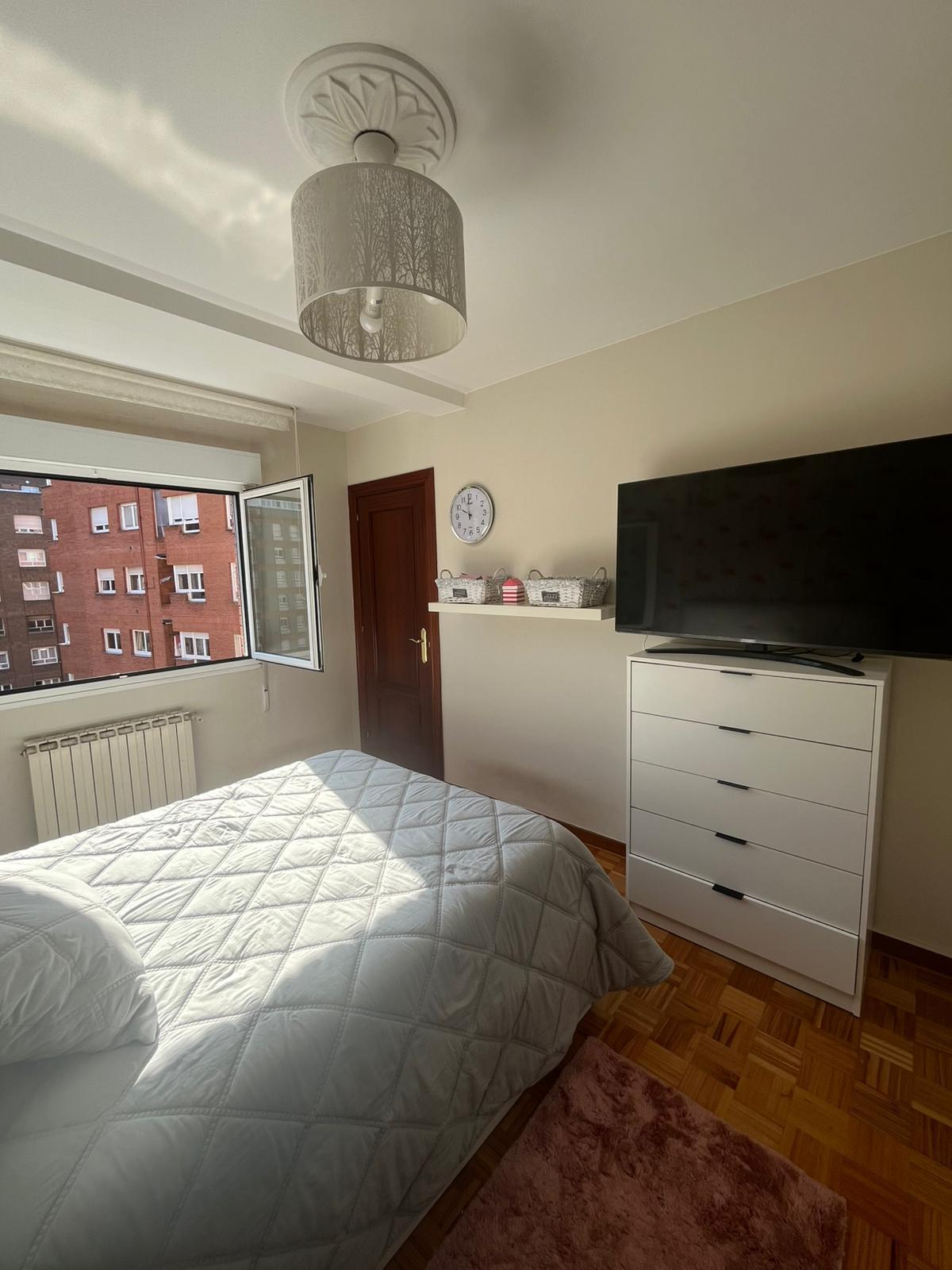 For sale of flat in Gijón