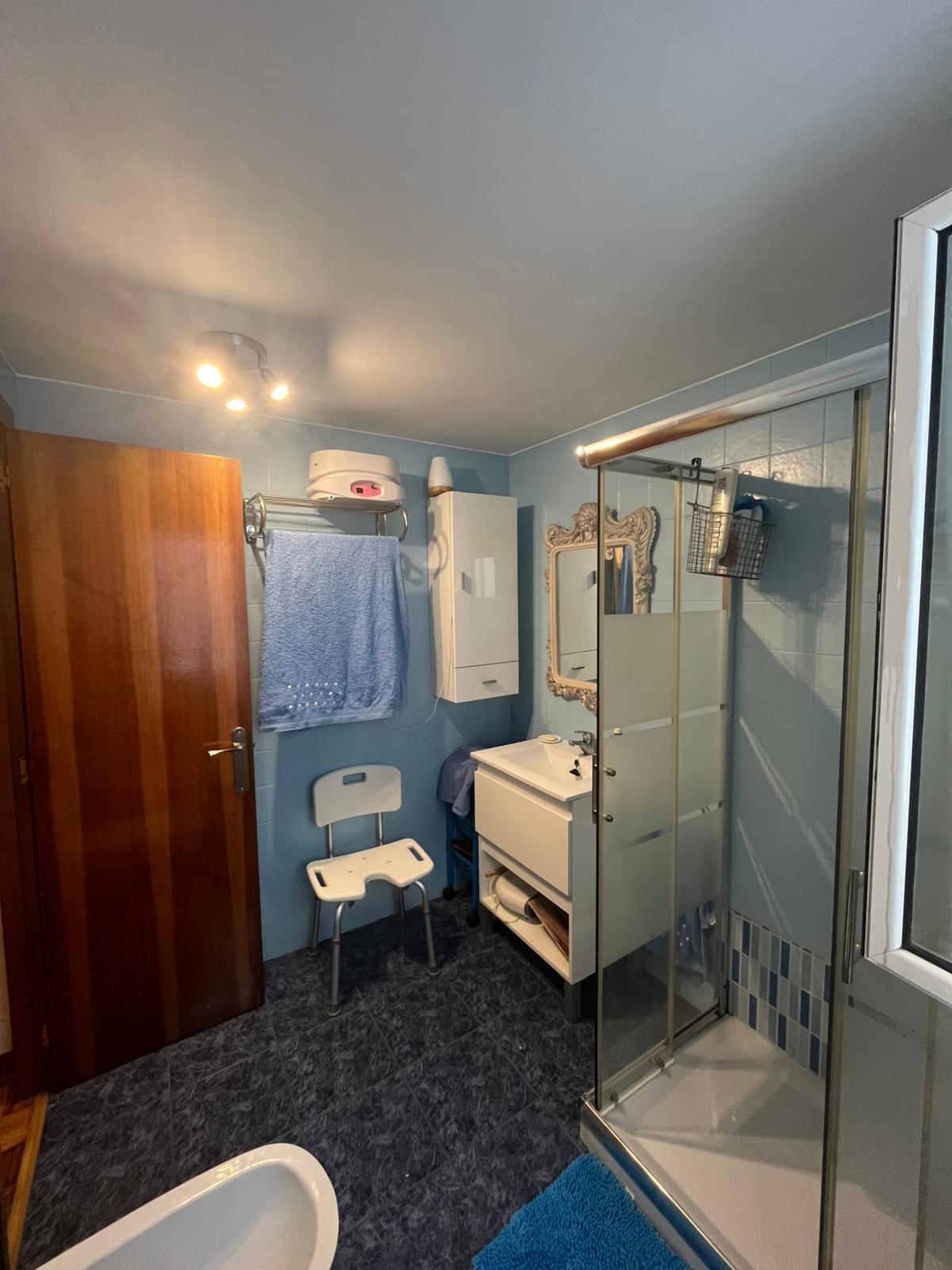 For sale of flat in Gijón