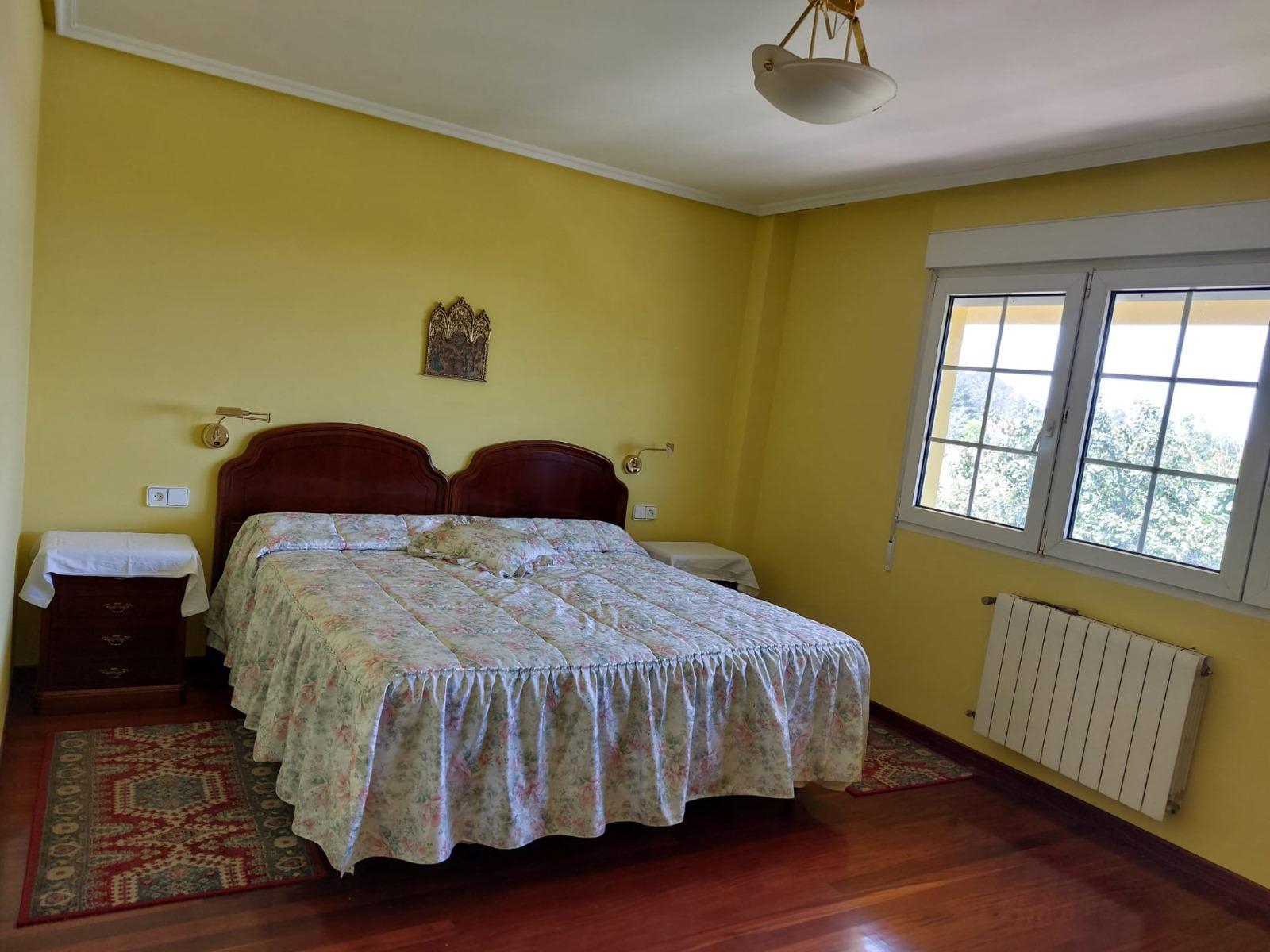 For sale of house in Gijón