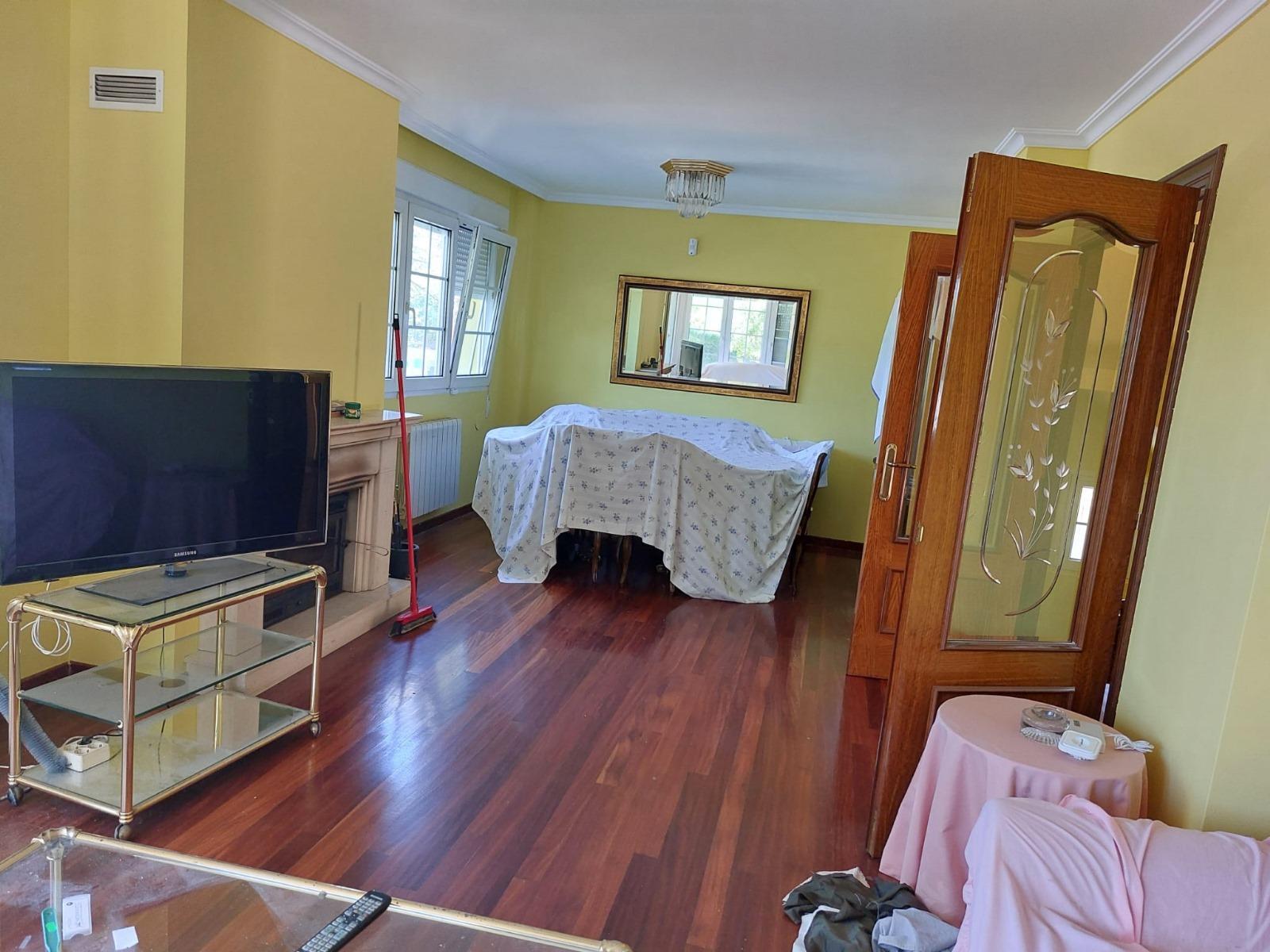 For sale of house in Gijón