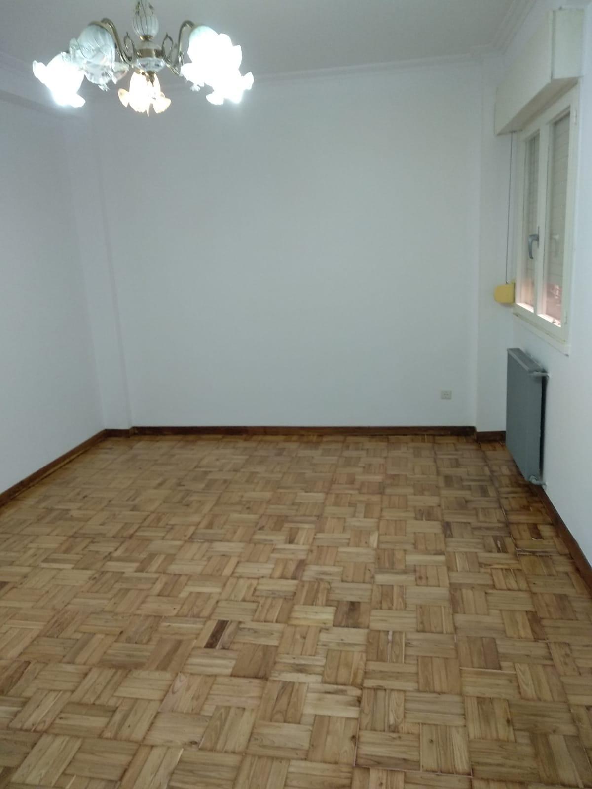For sale of flat in Gijón