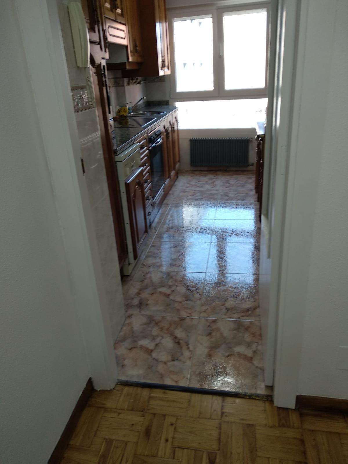 For sale of flat in Gijón