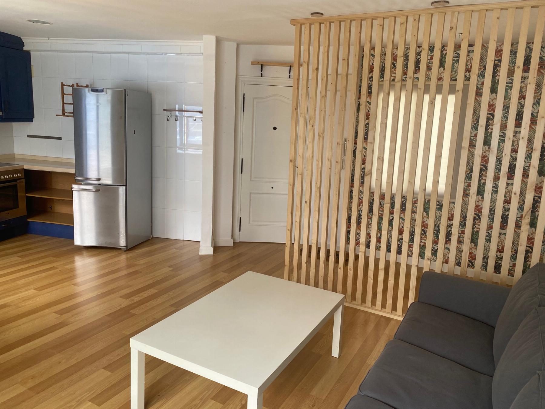 For sale of flat in Gijón