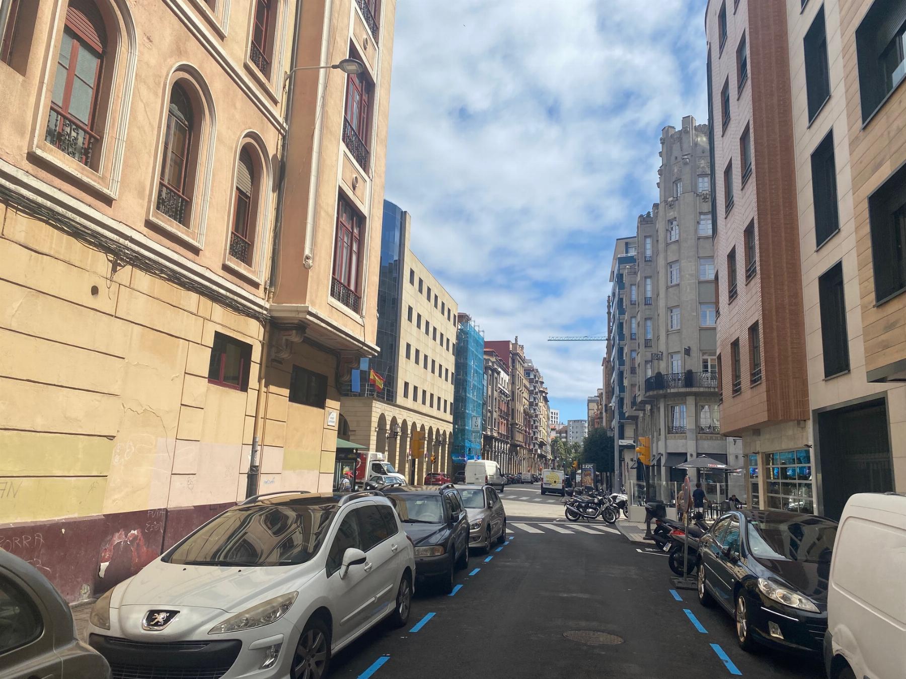 For sale of flat in Gijón