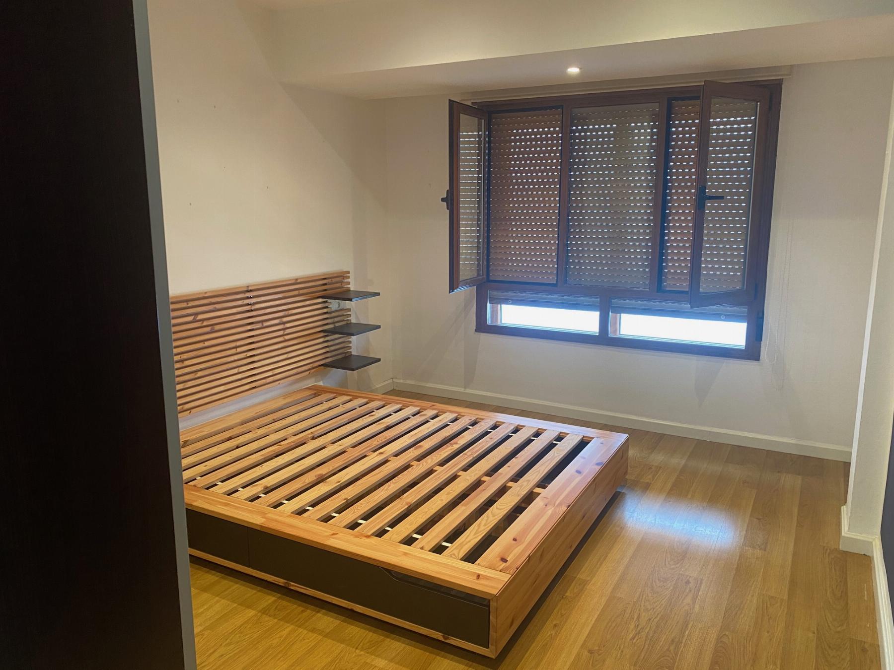 For sale of flat in Gijón