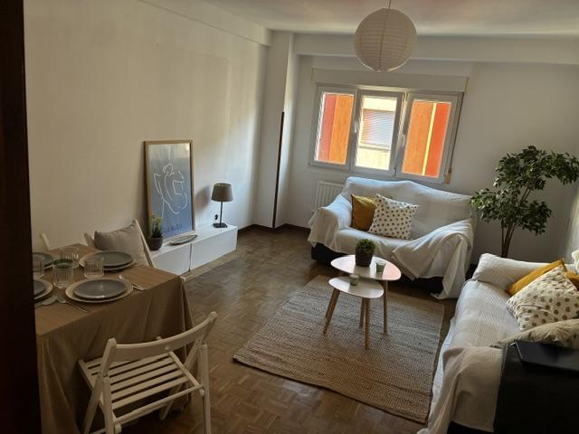 For sale of flat in Gijón
