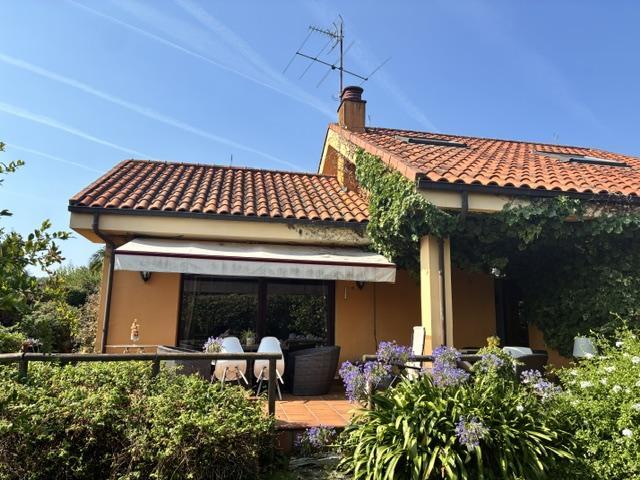 Venta de chalet en Gijón