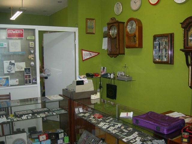 For sale of commercial in Gijón