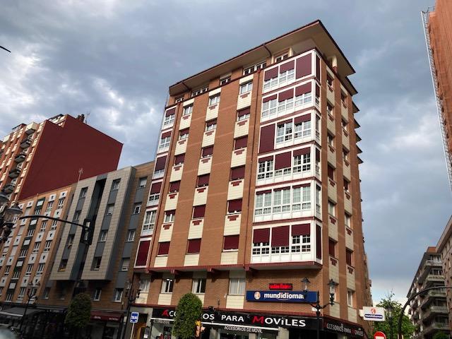 For sale of flat in Gijón