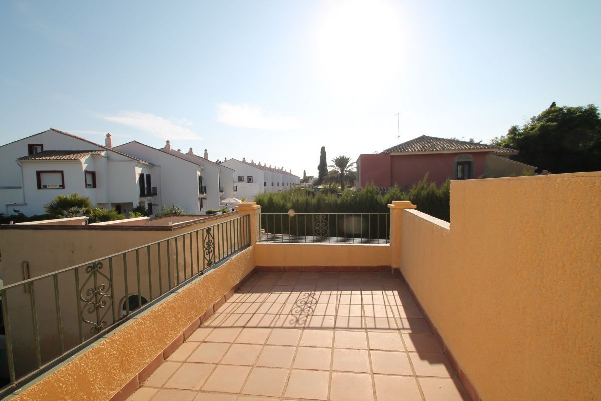 For sale of villa in Marbella