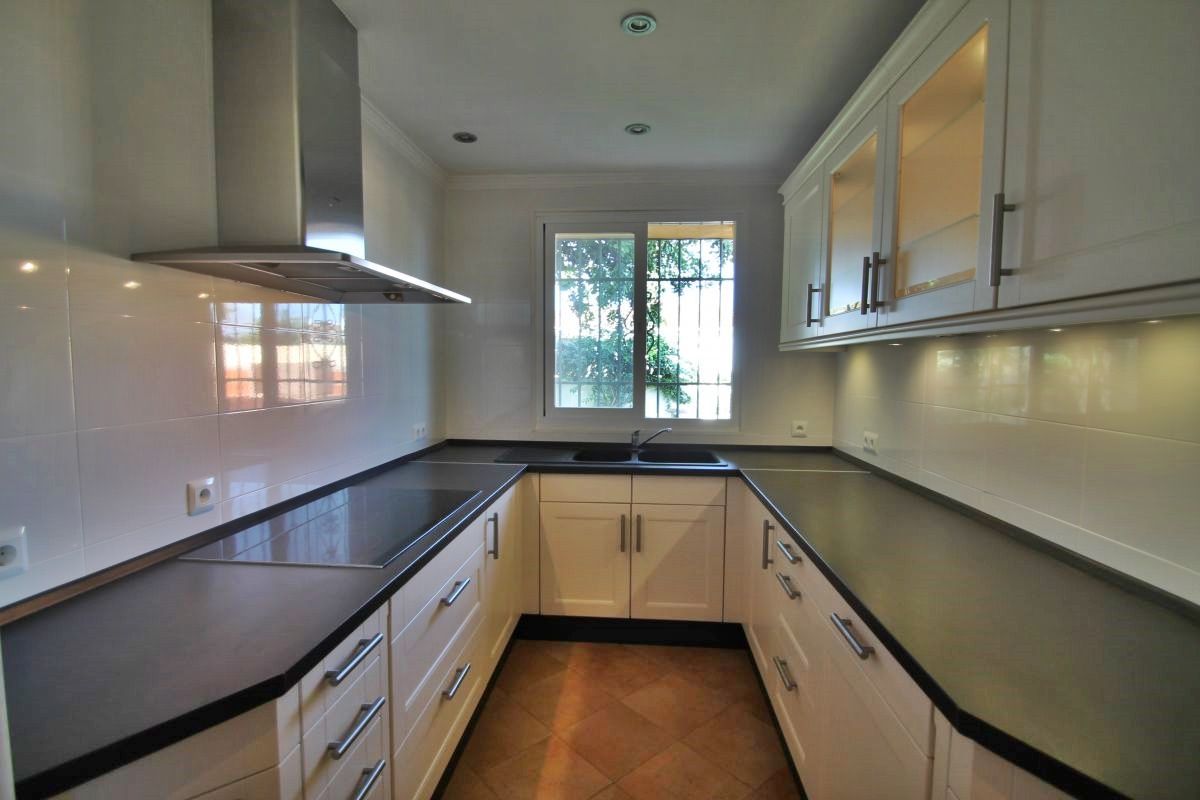 For sale of villa in Marbella