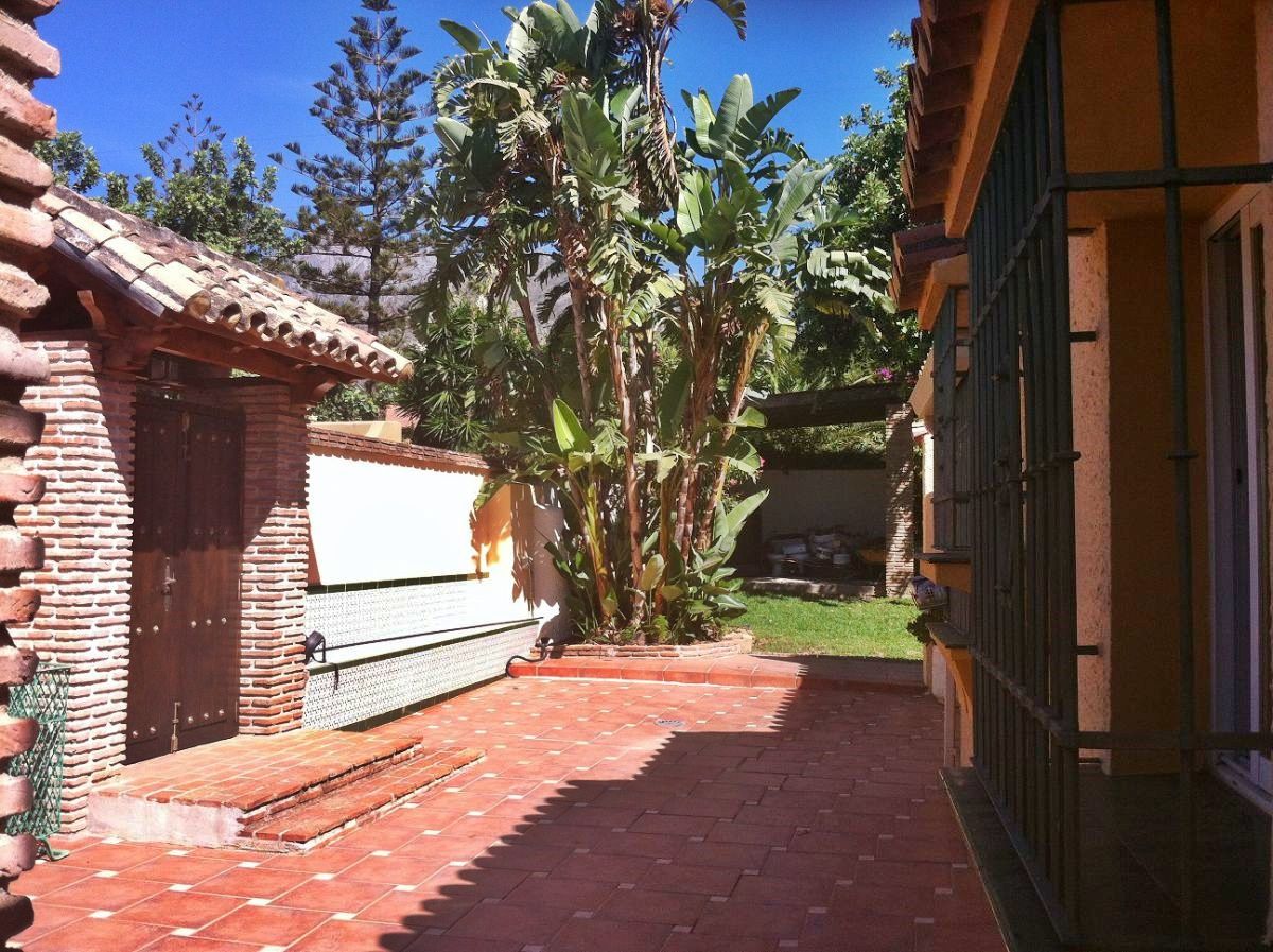 For sale of villa in Marbella