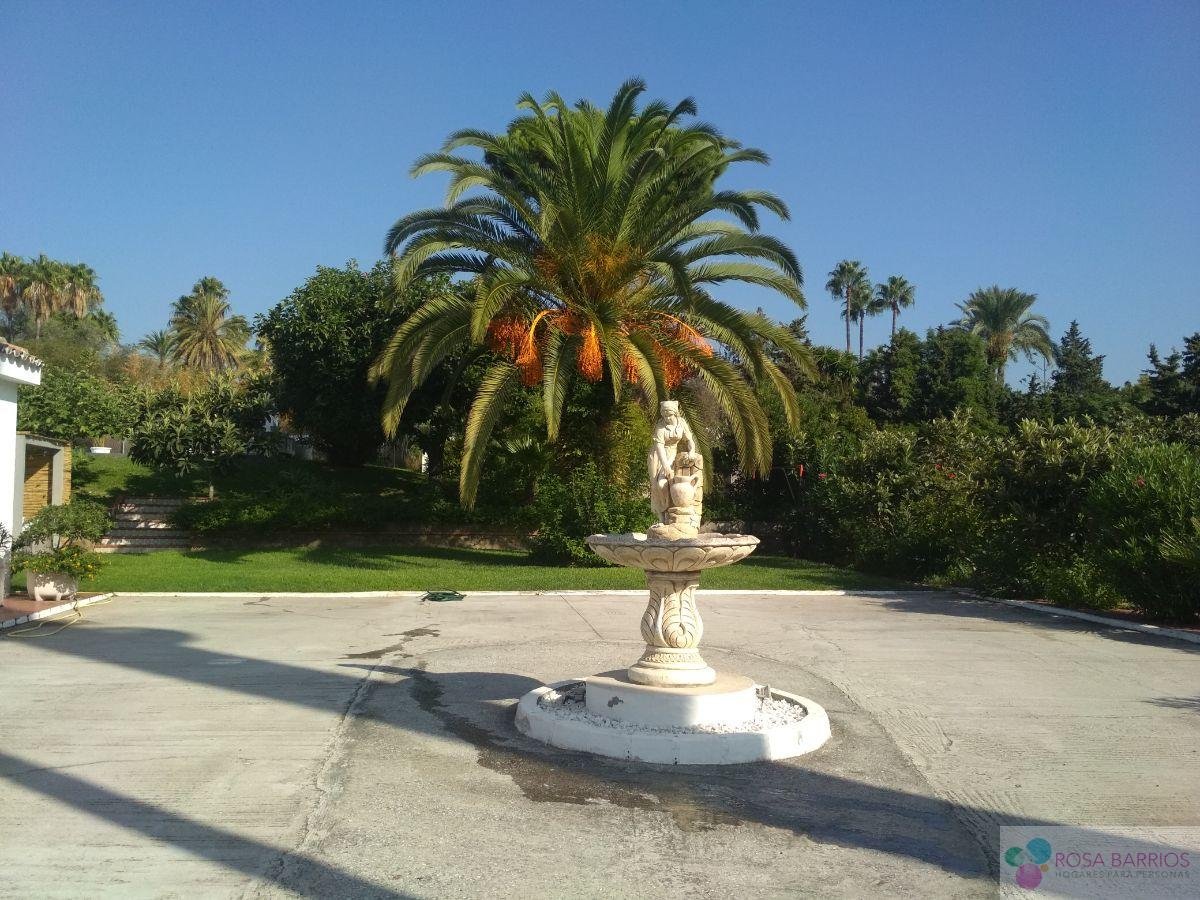 Venta de casa en Estepona