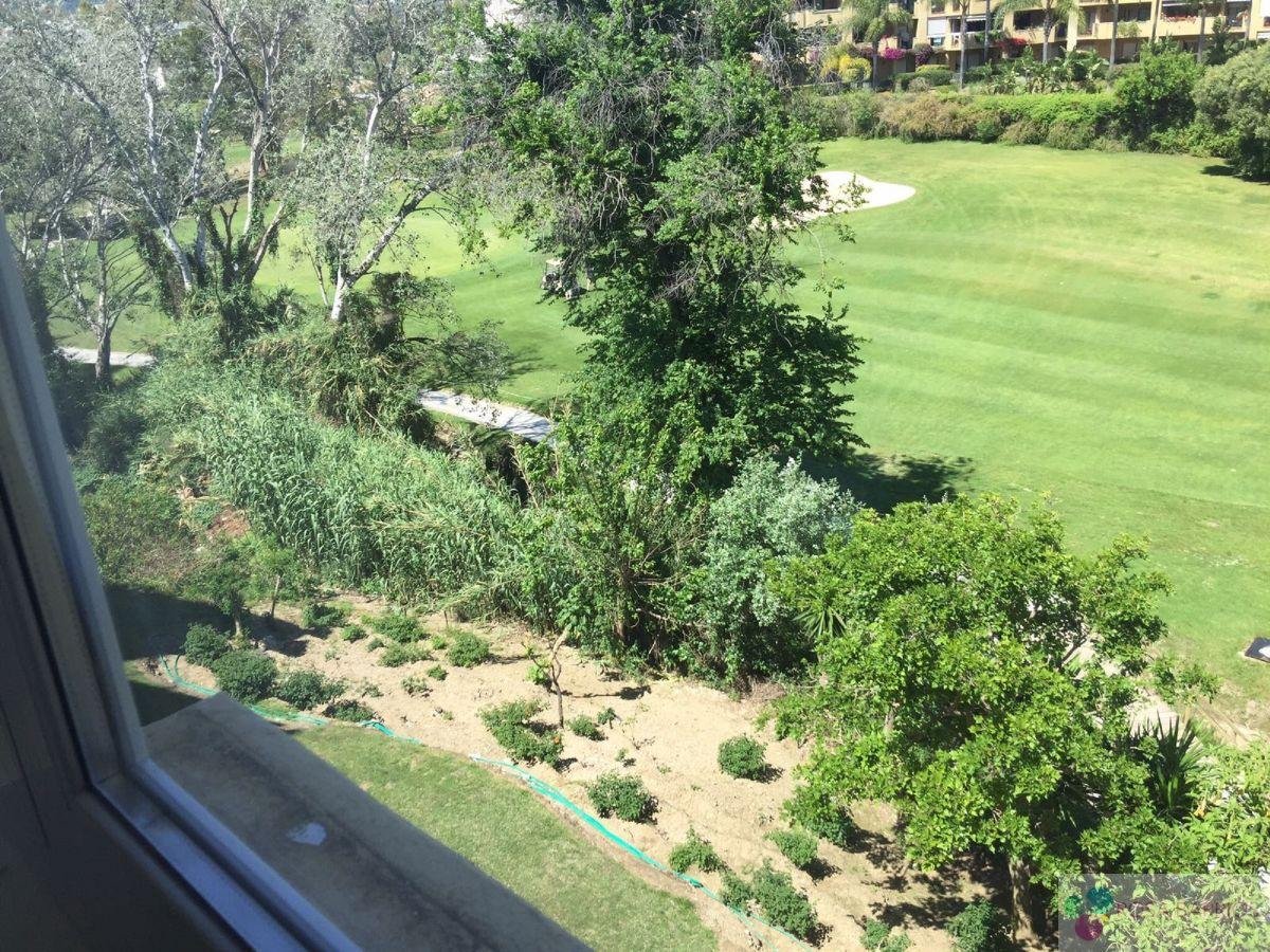 Venta de Ático en San Pedro de Alcántara