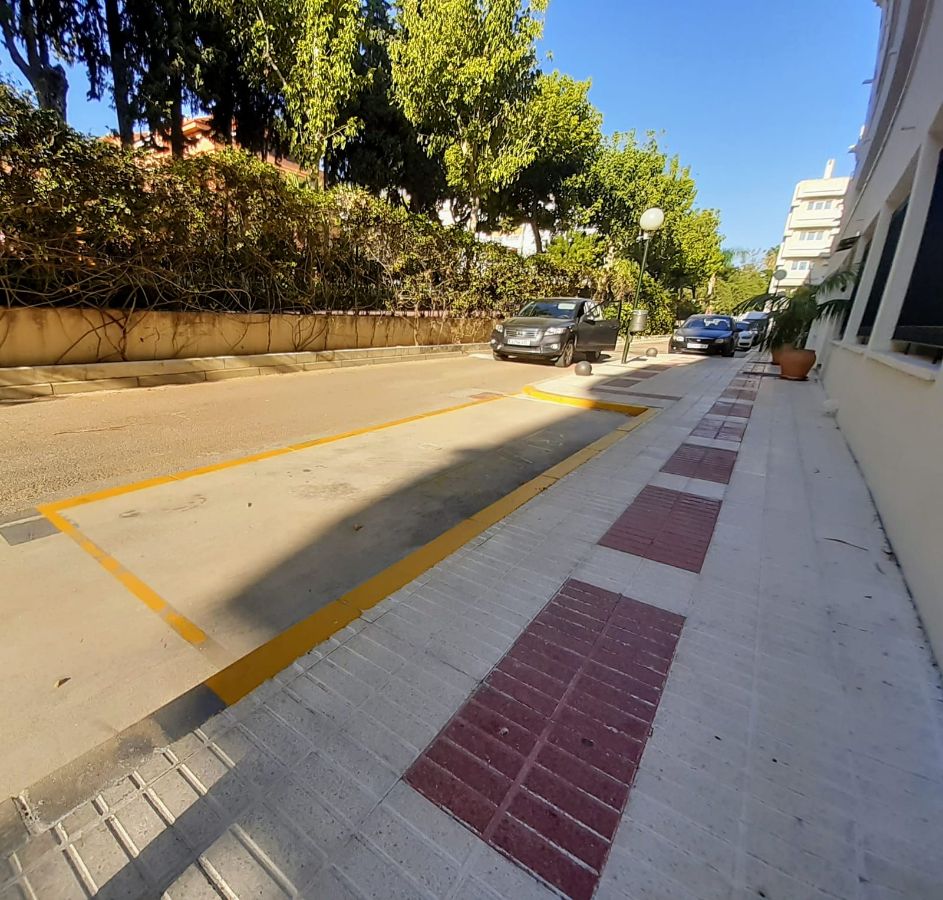 For sale of garage in Marbella