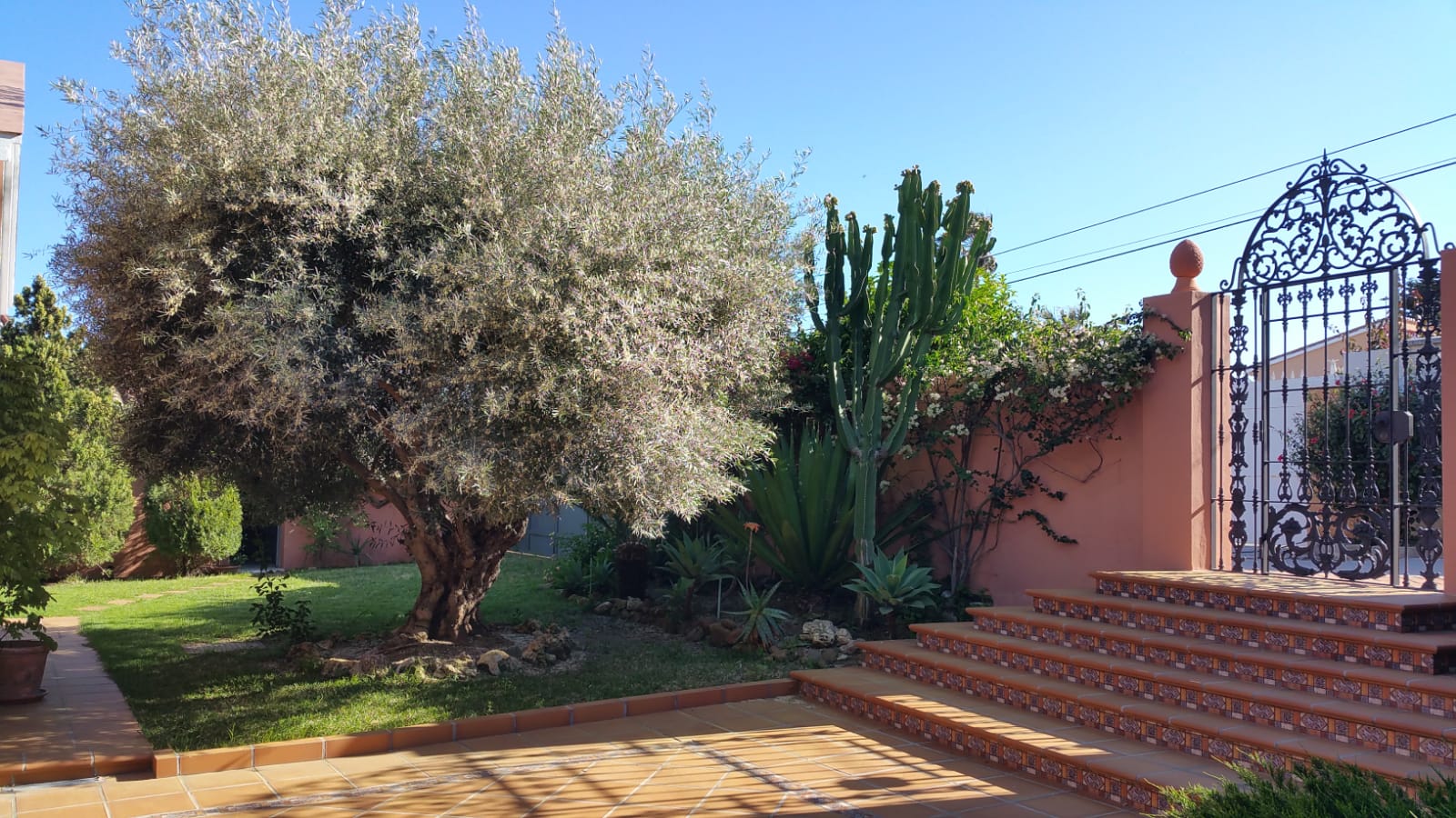 Venta de villa en Estepona