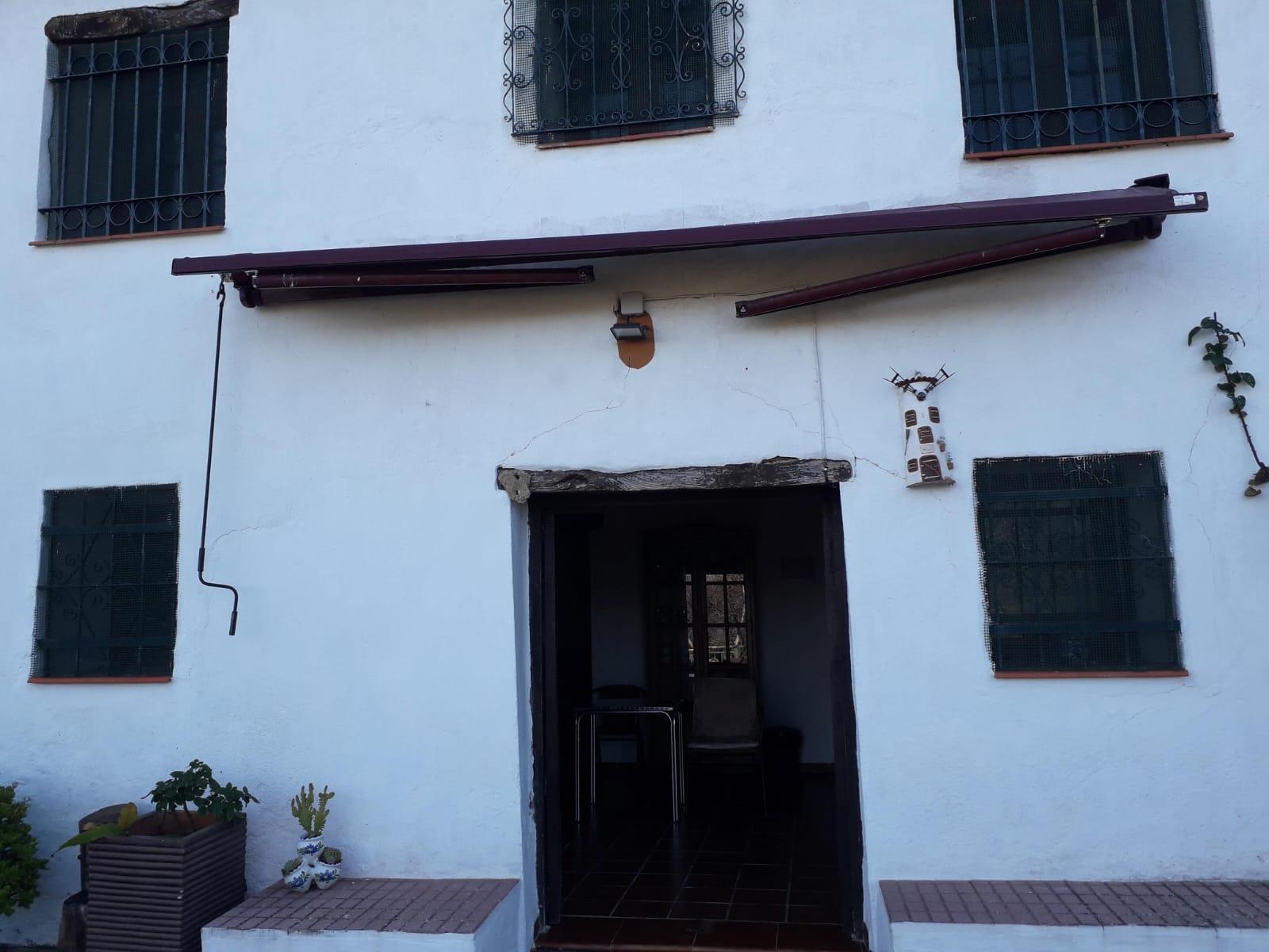 Venta de finca rústica en Jubrique