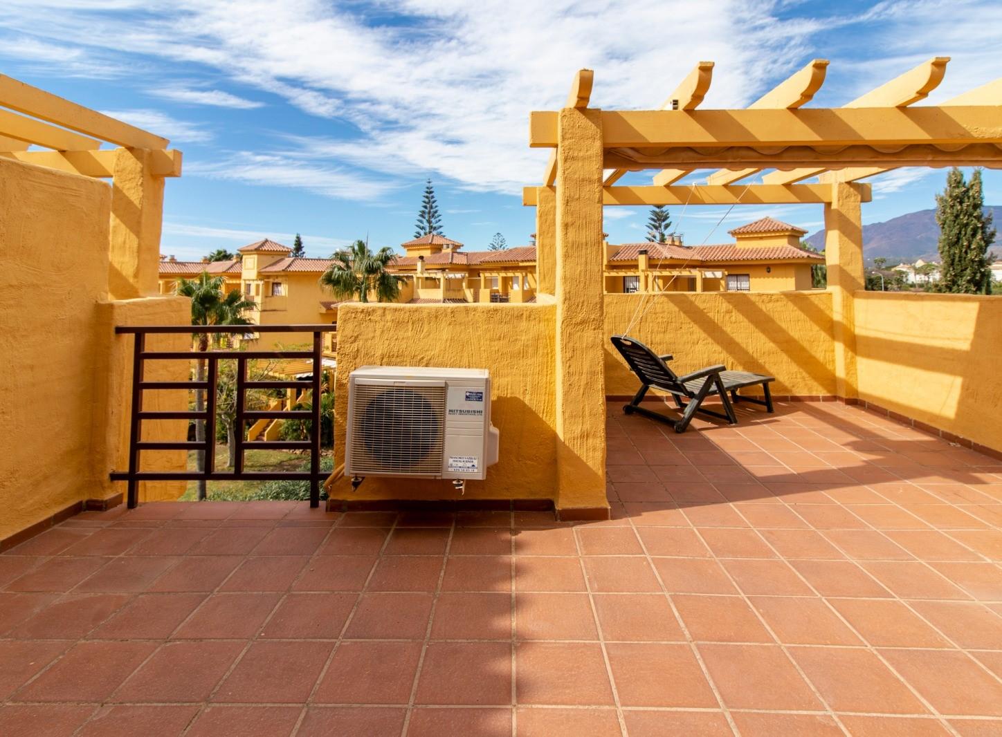 For sale of house in Estepona