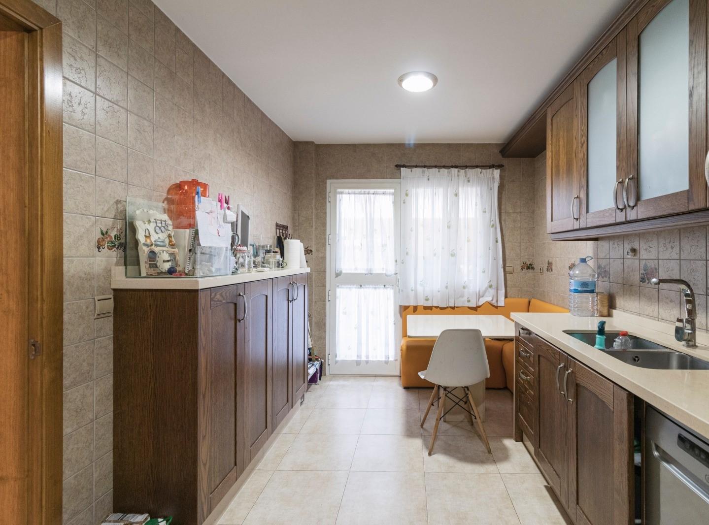 For sale of house in Estepona
