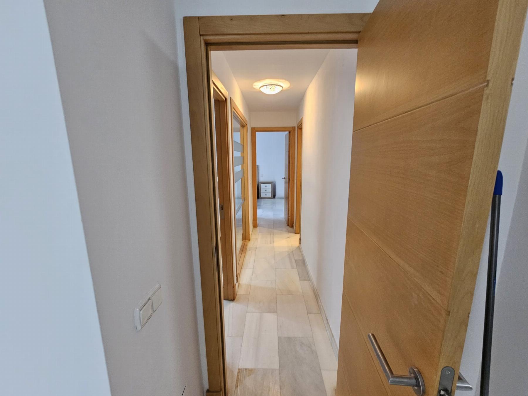 Salgai  apartamentu  Estepona