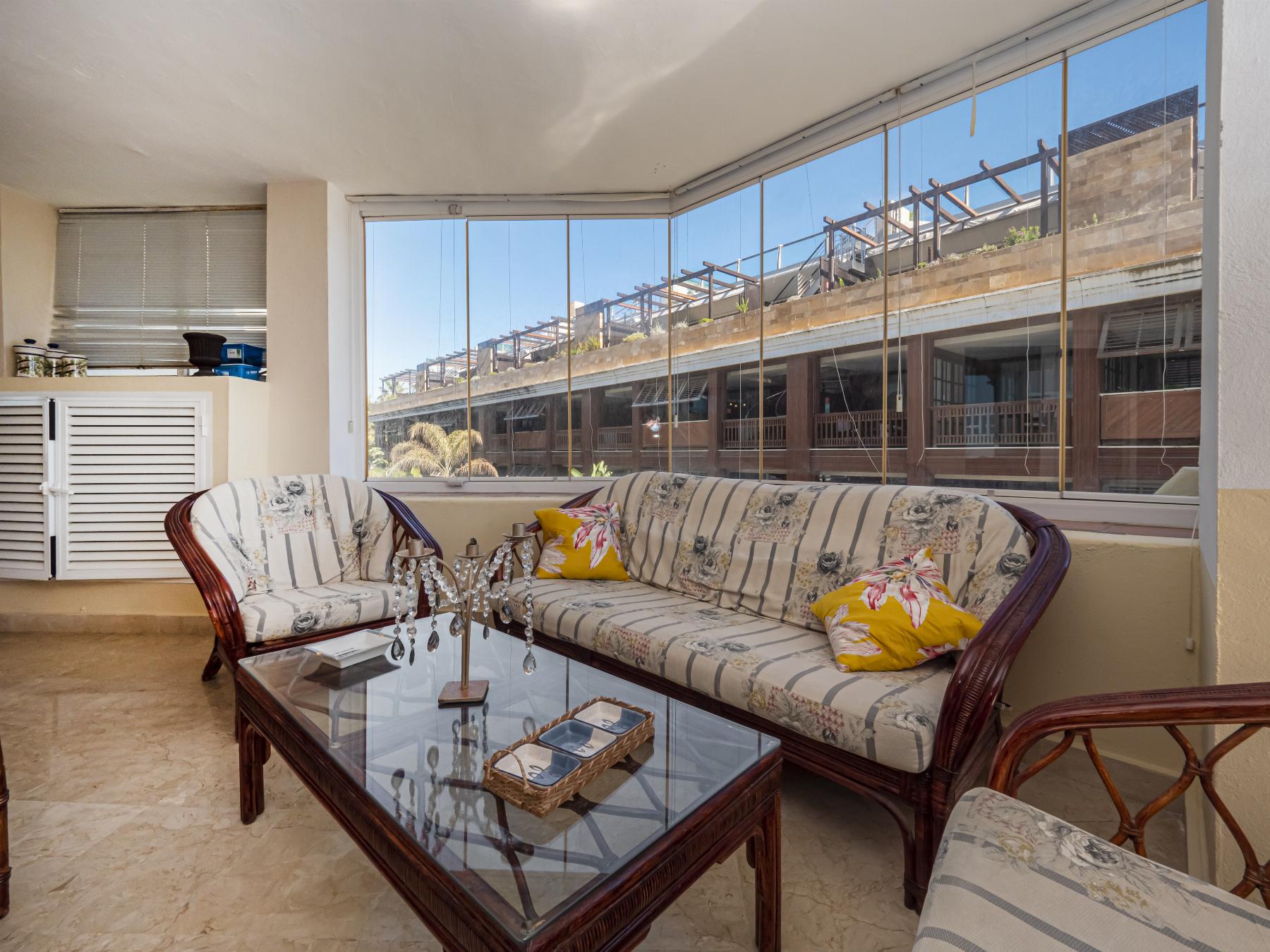 For sale of flat in Puerto Banús
