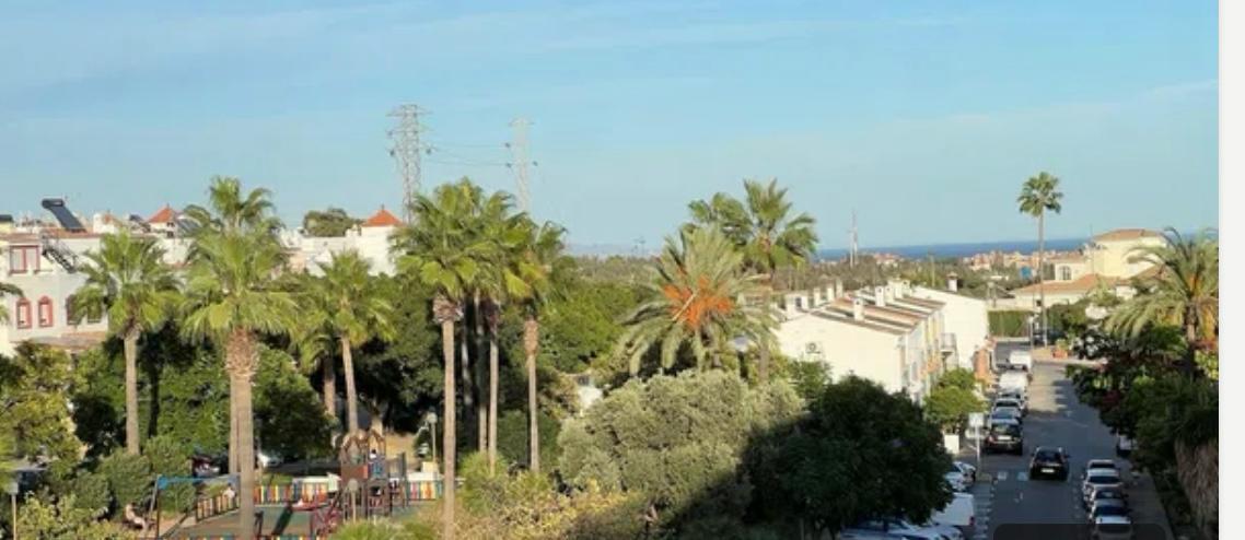 For sale of flat in Estepona