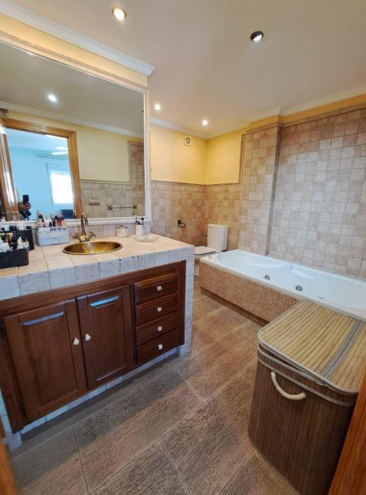 For sale of flat in Estepona