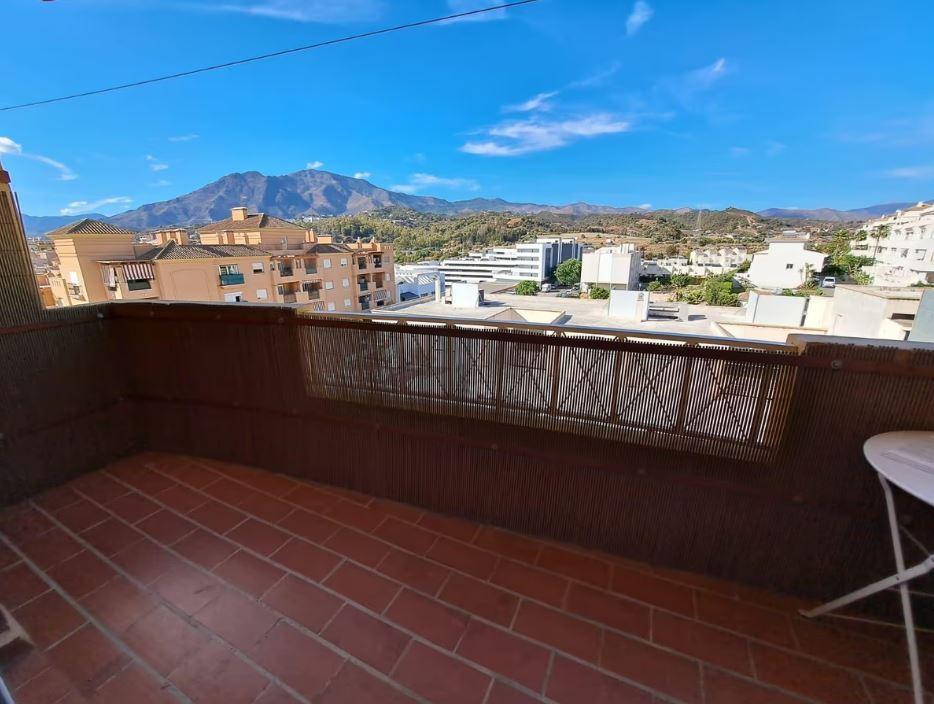 For sale of flat in Estepona