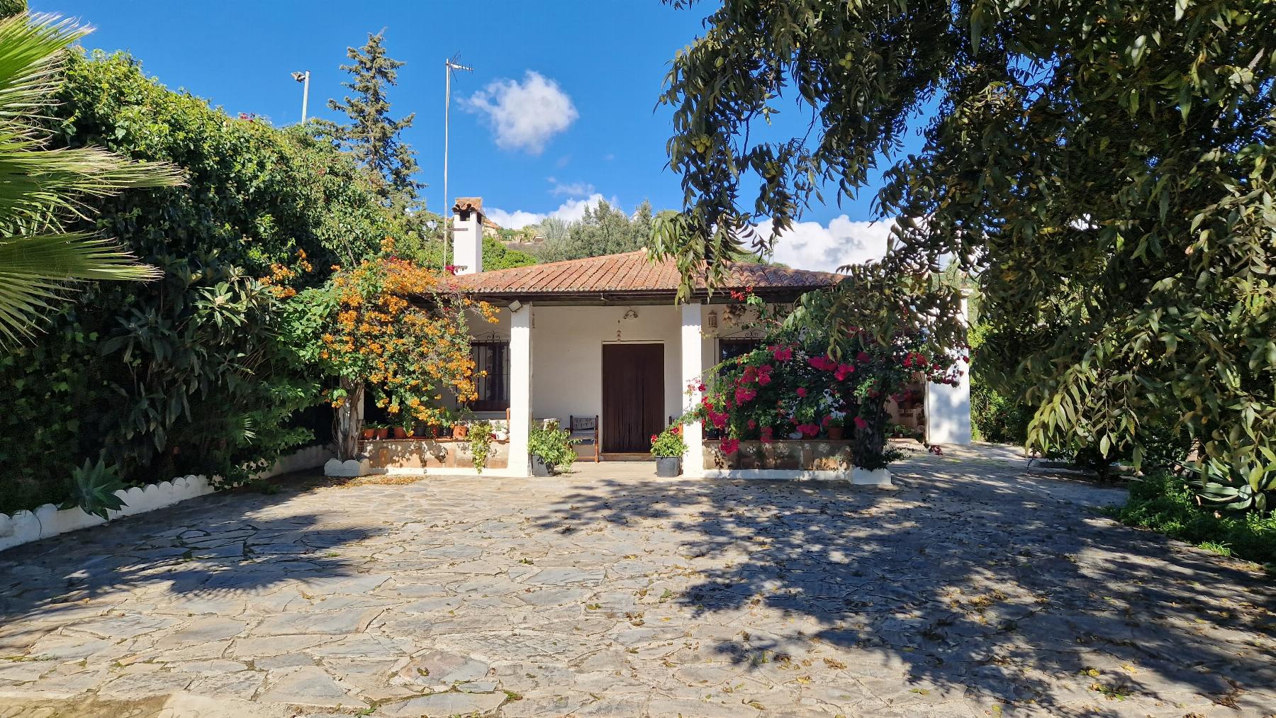 Sprzedaż z nieruchomość rustykalna w Estepona