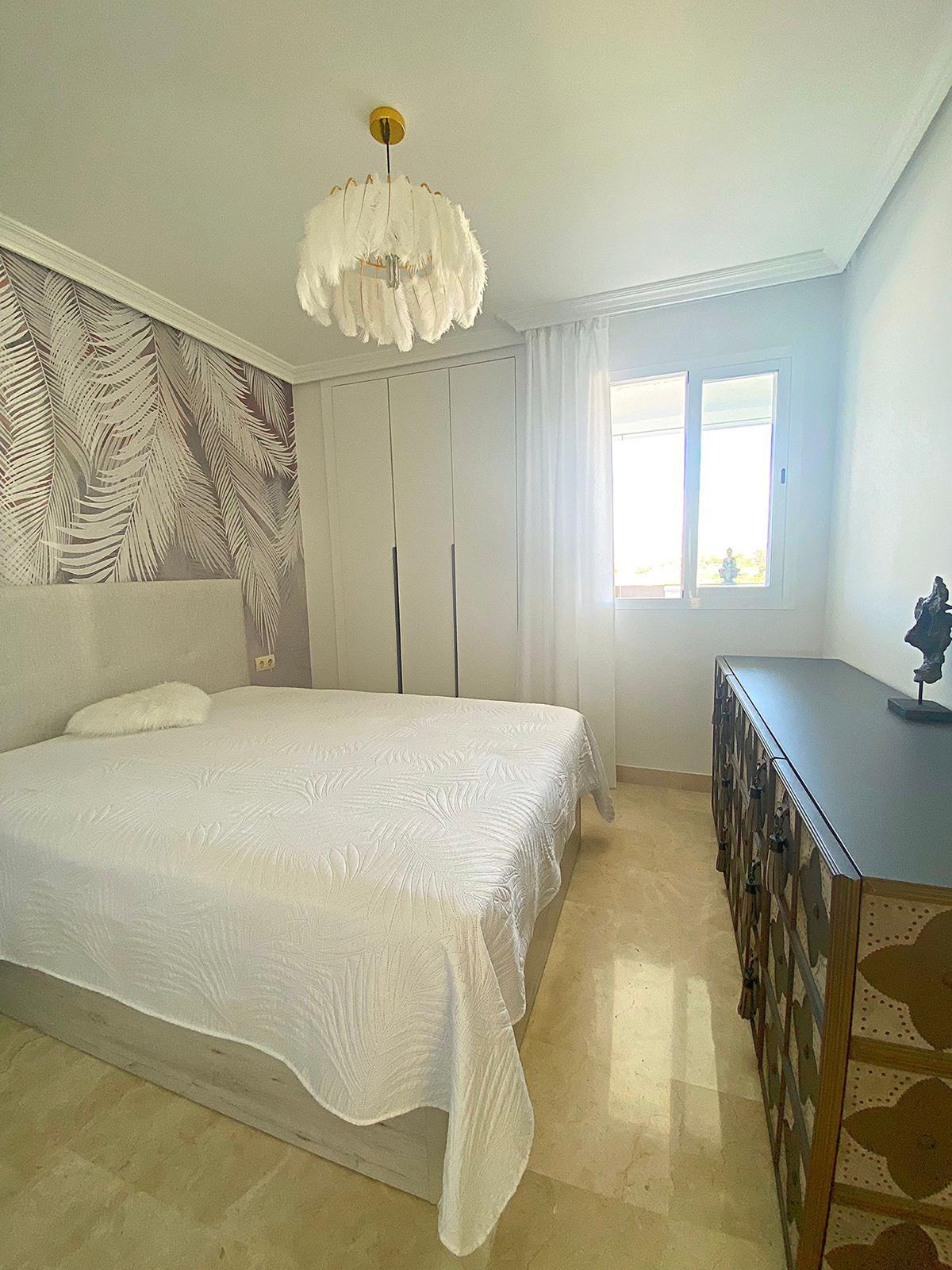 For sale of flat in Estepona