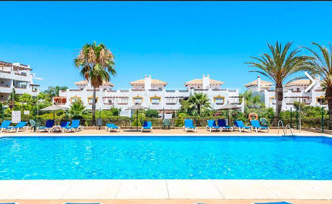 For sale of flat in Estepona