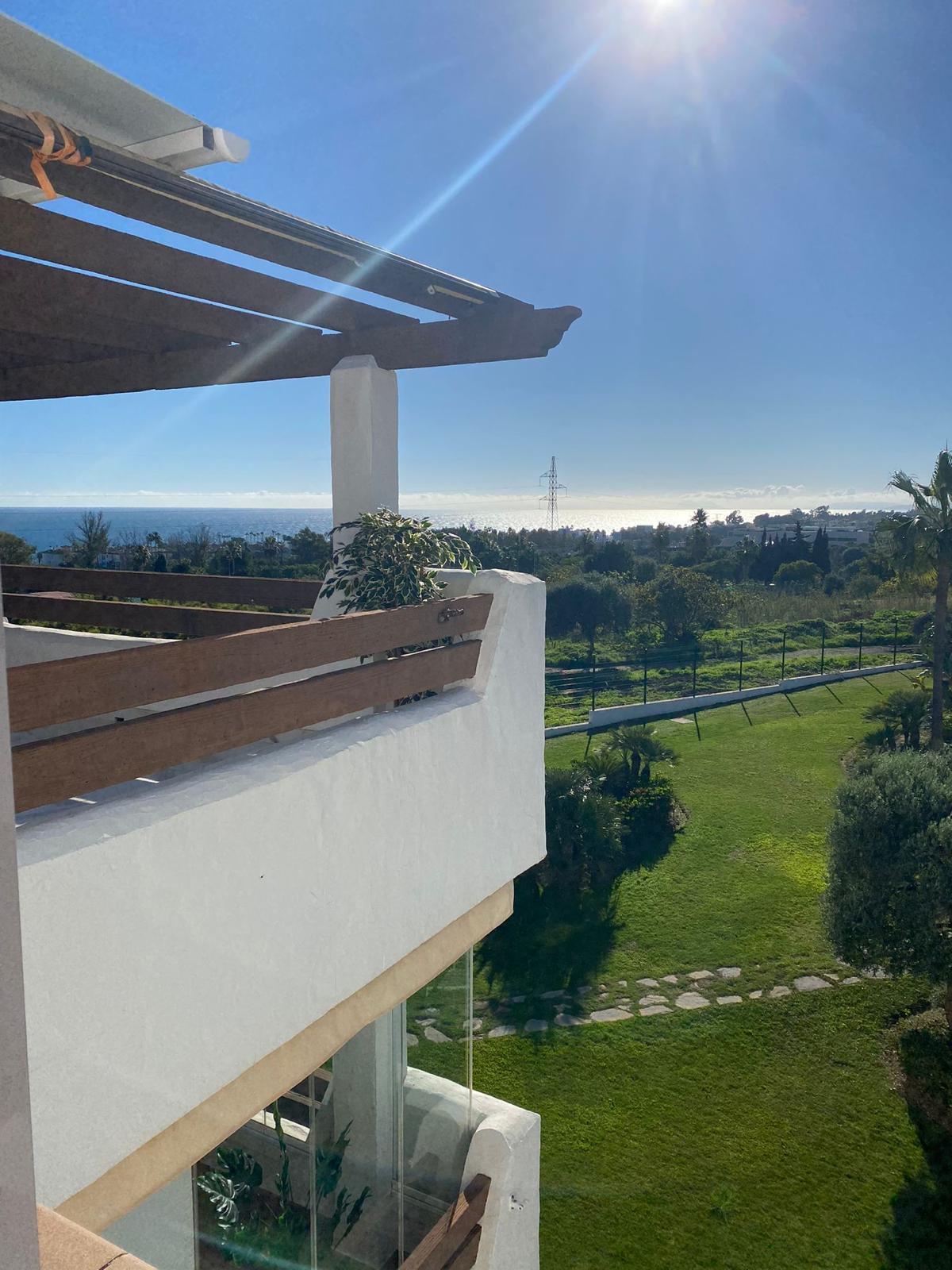 For sale of flat in Estepona