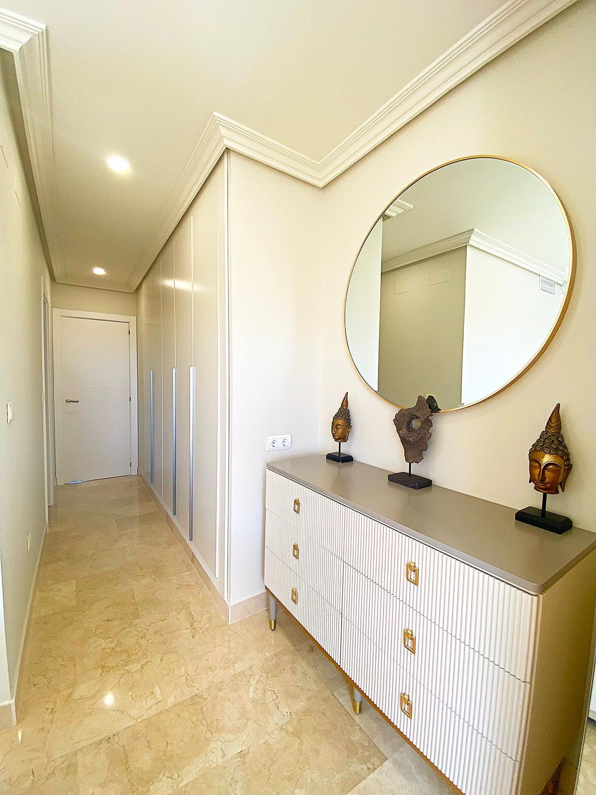 For sale of flat in Estepona