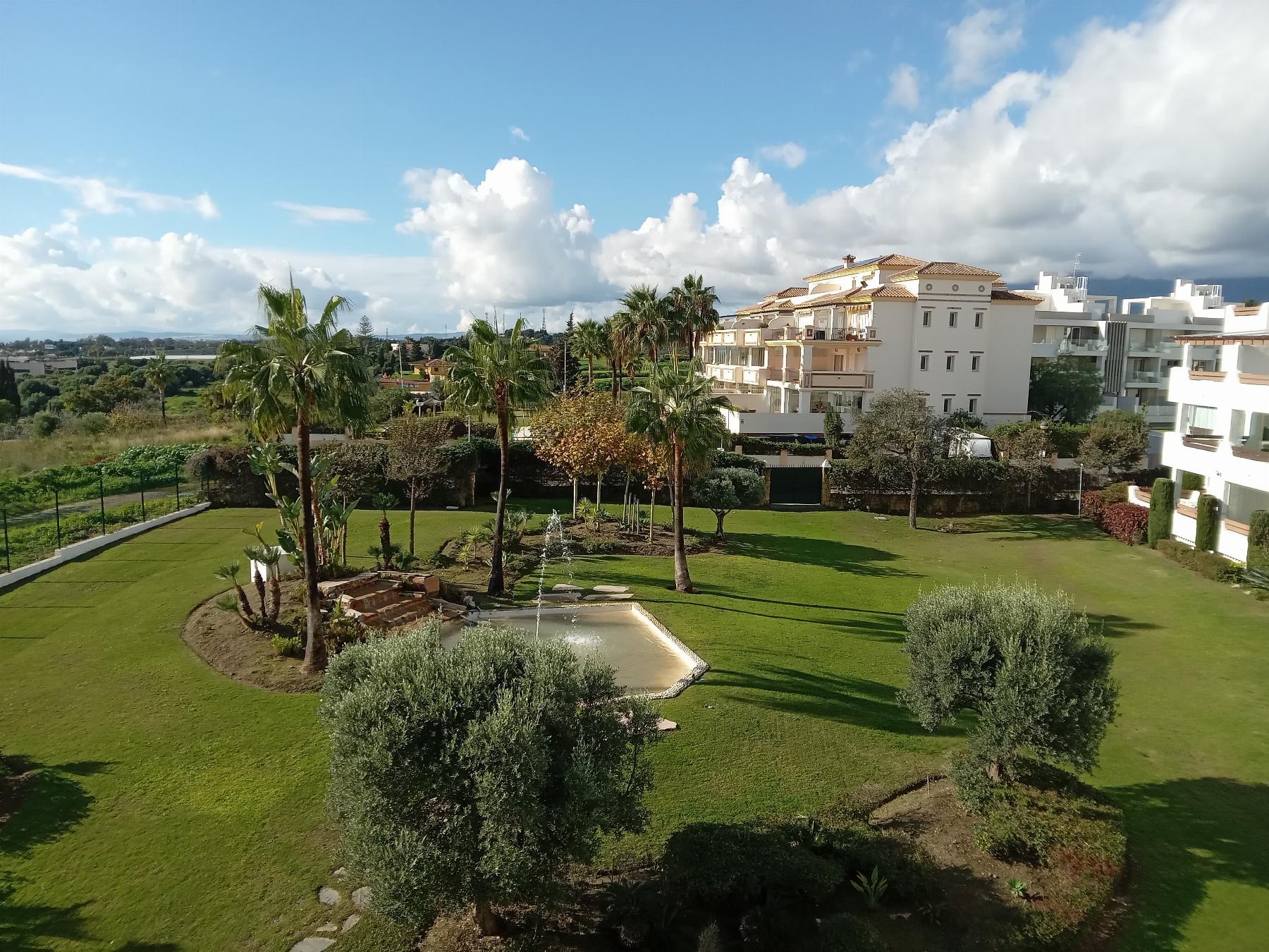 For sale of flat in Estepona