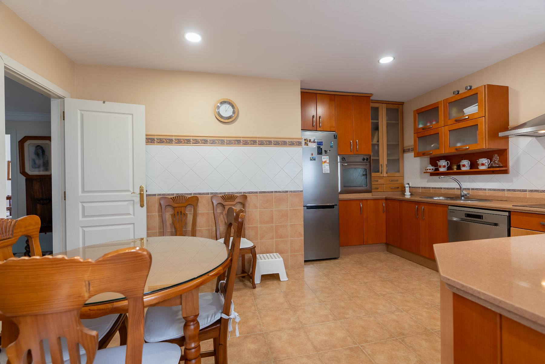 Verkoop van appartement in Estepona