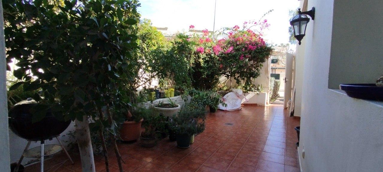Venta de casa en Nueva Andalucía