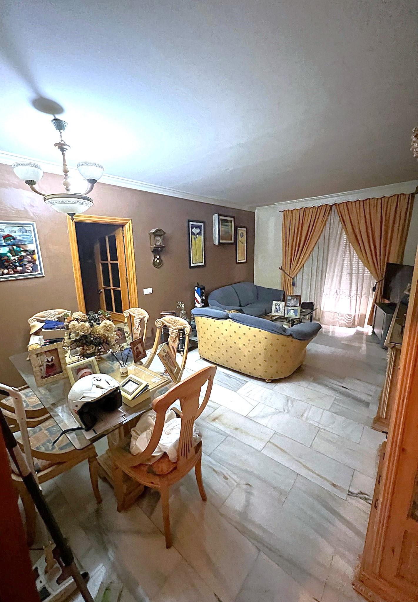 Verkoop van appartement in Estepona
